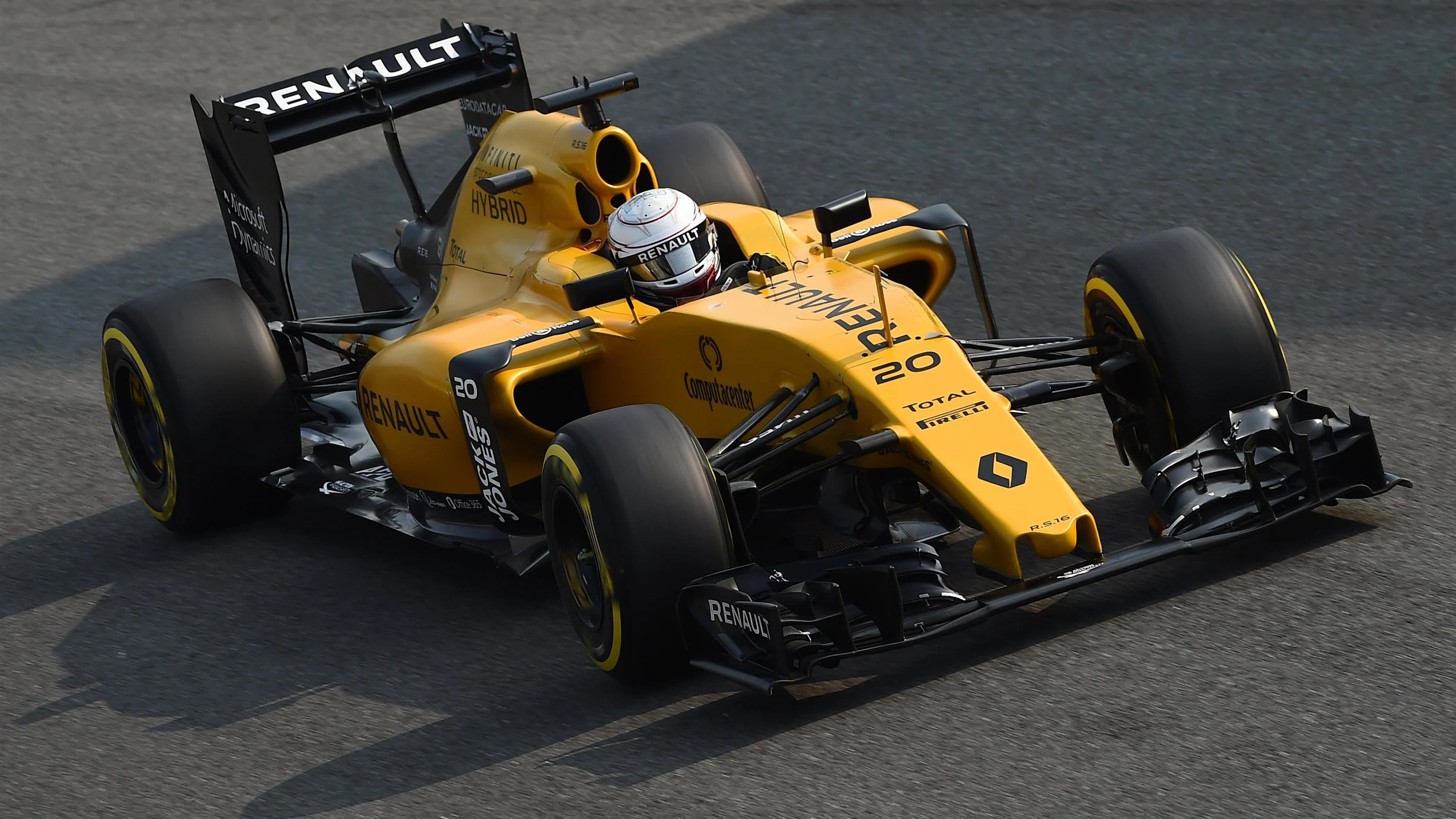 Kevin Magnussen (DEN) Renault Sport F1 Team RS16 at Formula One World Championship, Rd14, Italian