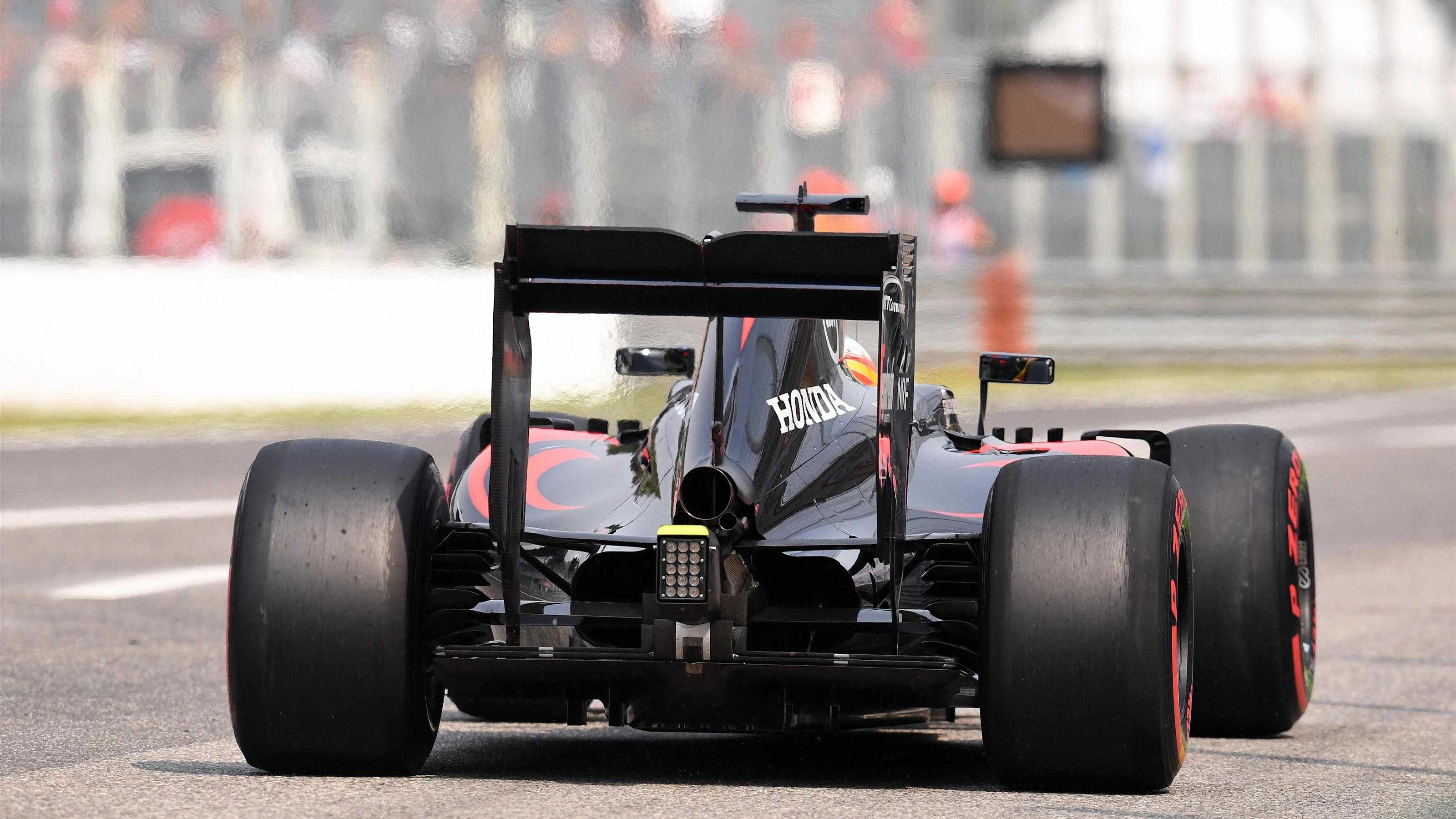 Fernando Alonso (ESP) McLaren MP4-31 at Formula One World Championship, Rd14, Italian Grand Prix,