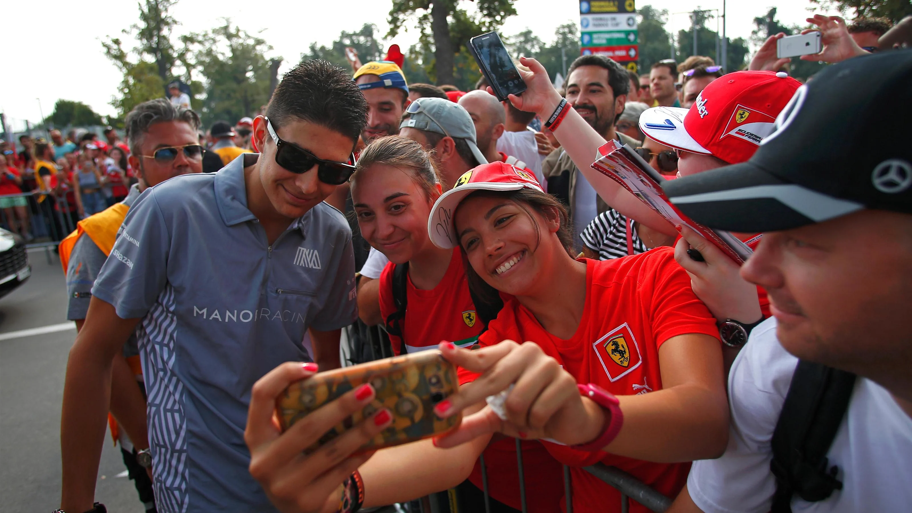 Esteban Ocon (FRA) Manor Racing fans selfie at Formula One World Championship, Rd14, Italian Grand