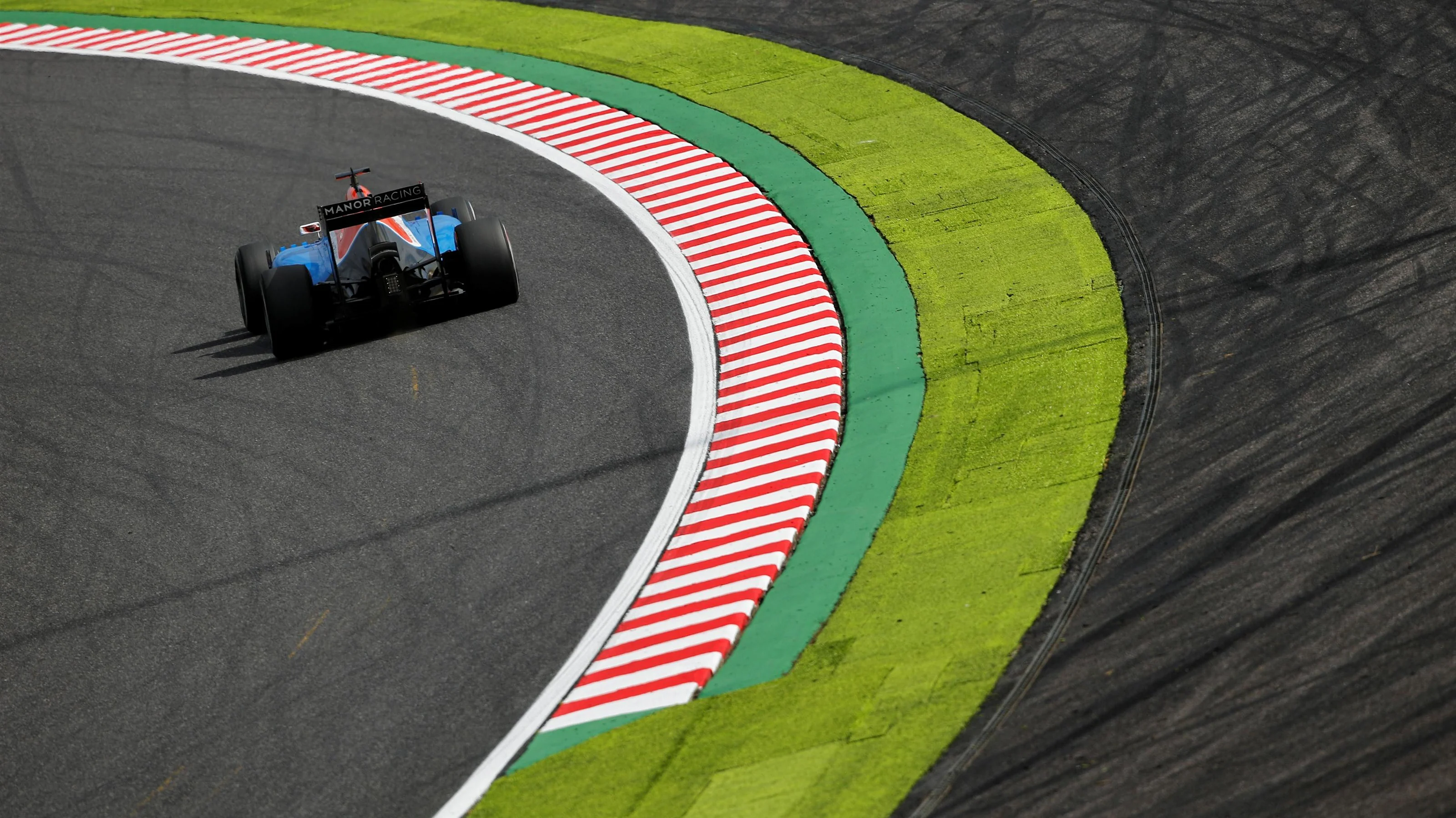 Esteban Ocon (FRA) Manor Racing MRT05 at Formula One World Championship, Rd17, Japanese Grand Prix,