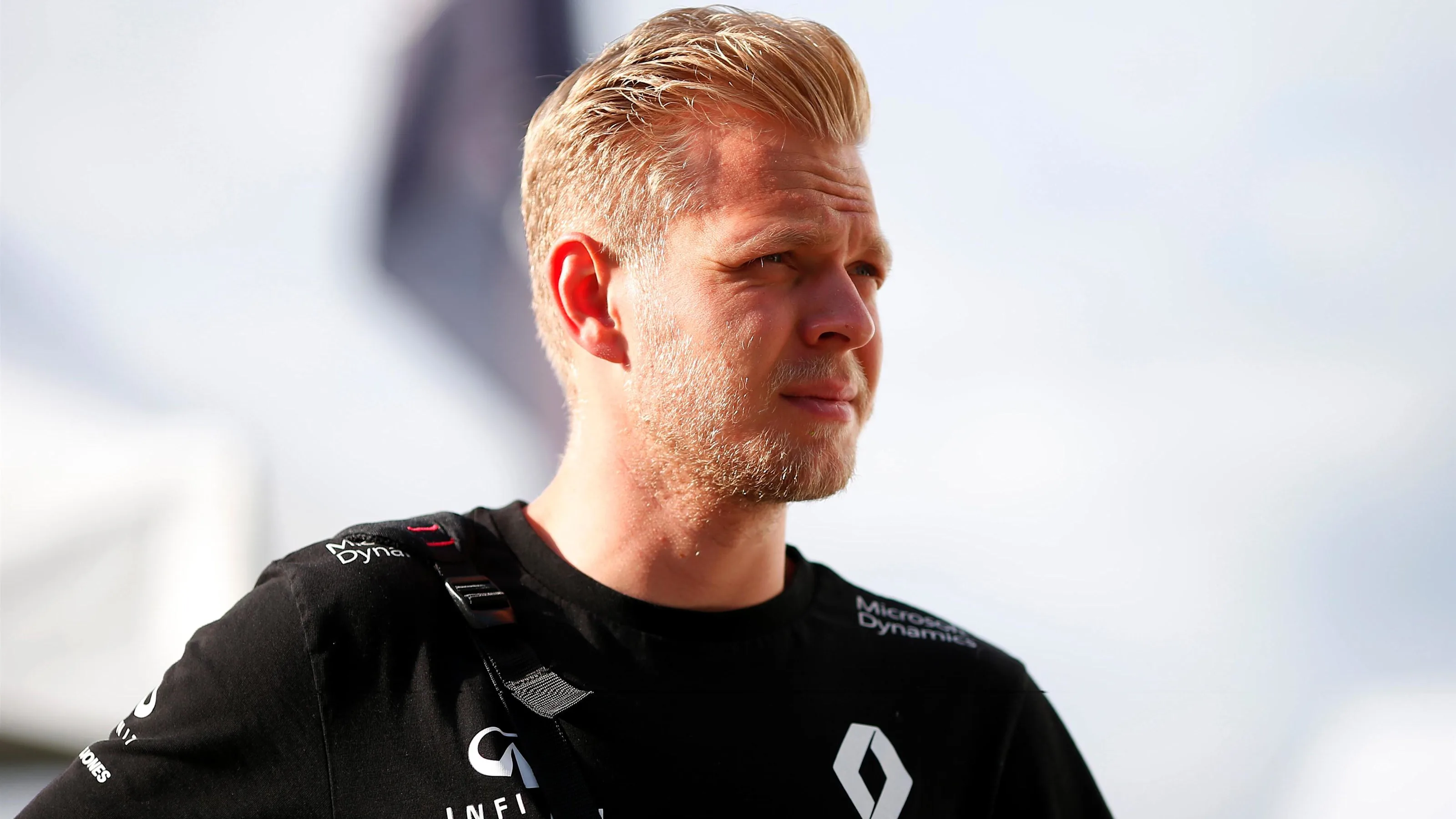 Kevin Magnussen (DEN) Renault Sport F1 Team at Formula One World Championship, Rd17, Japanese Grand