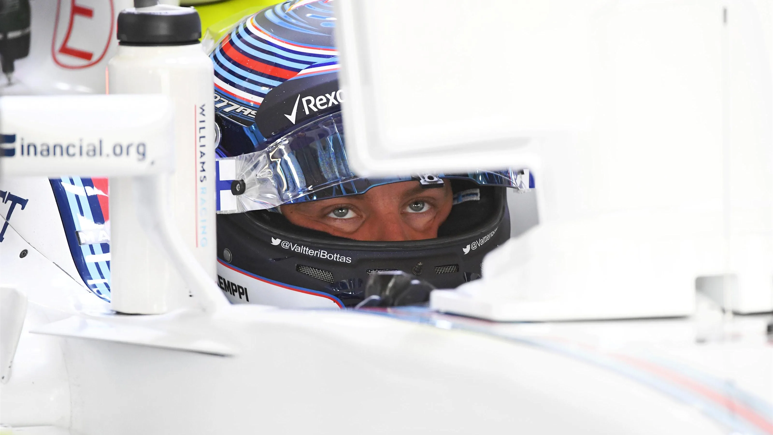 Valtteri Bottas (FIN) Williams FW38 at Formula One World Championship, Rd17, Japanese Grand Prix,