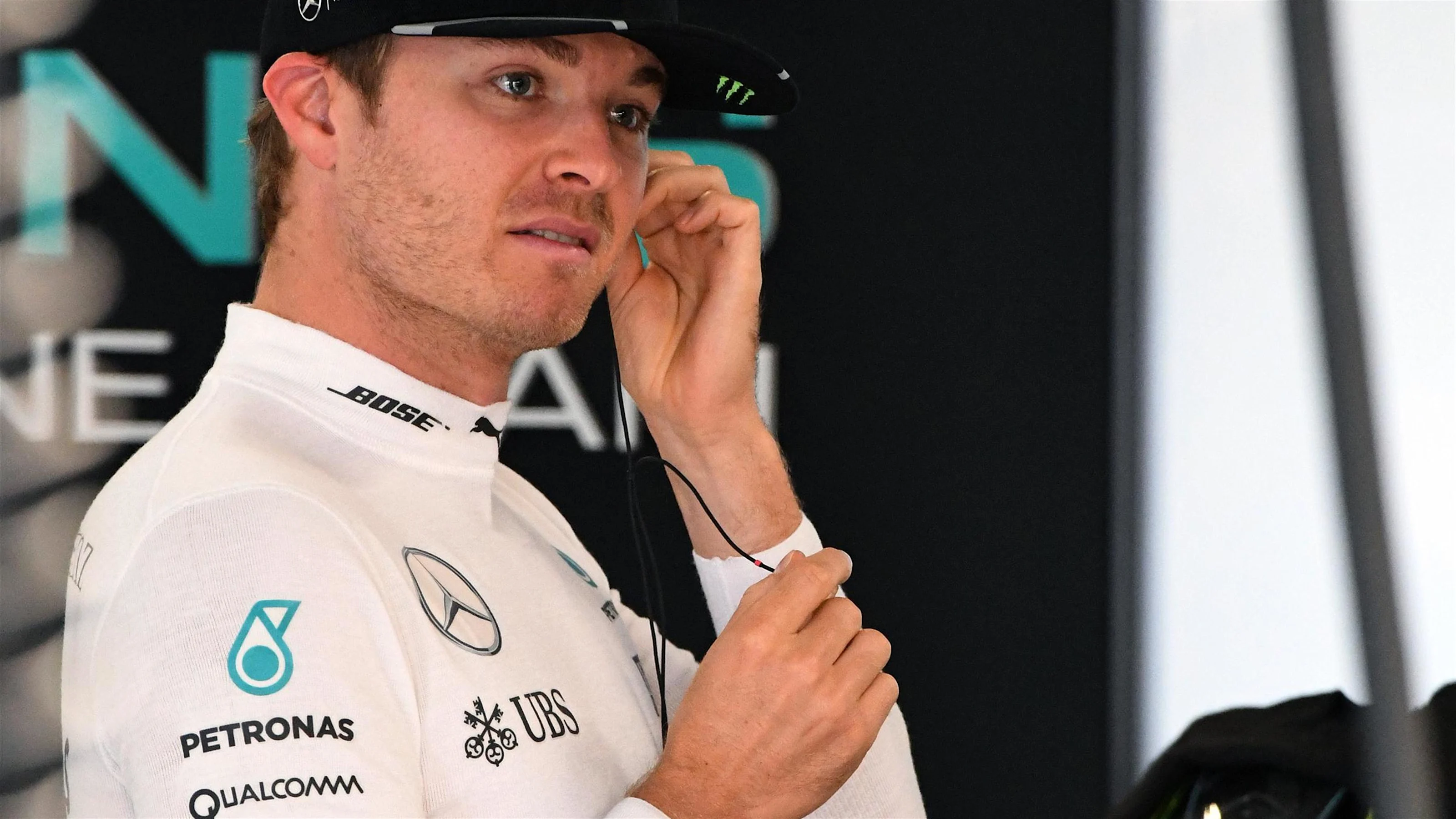 Nico Rosberg (GER) Mercedes AMG F1 at Formula One World Championship, Rd17, Japanese Grand Prix,