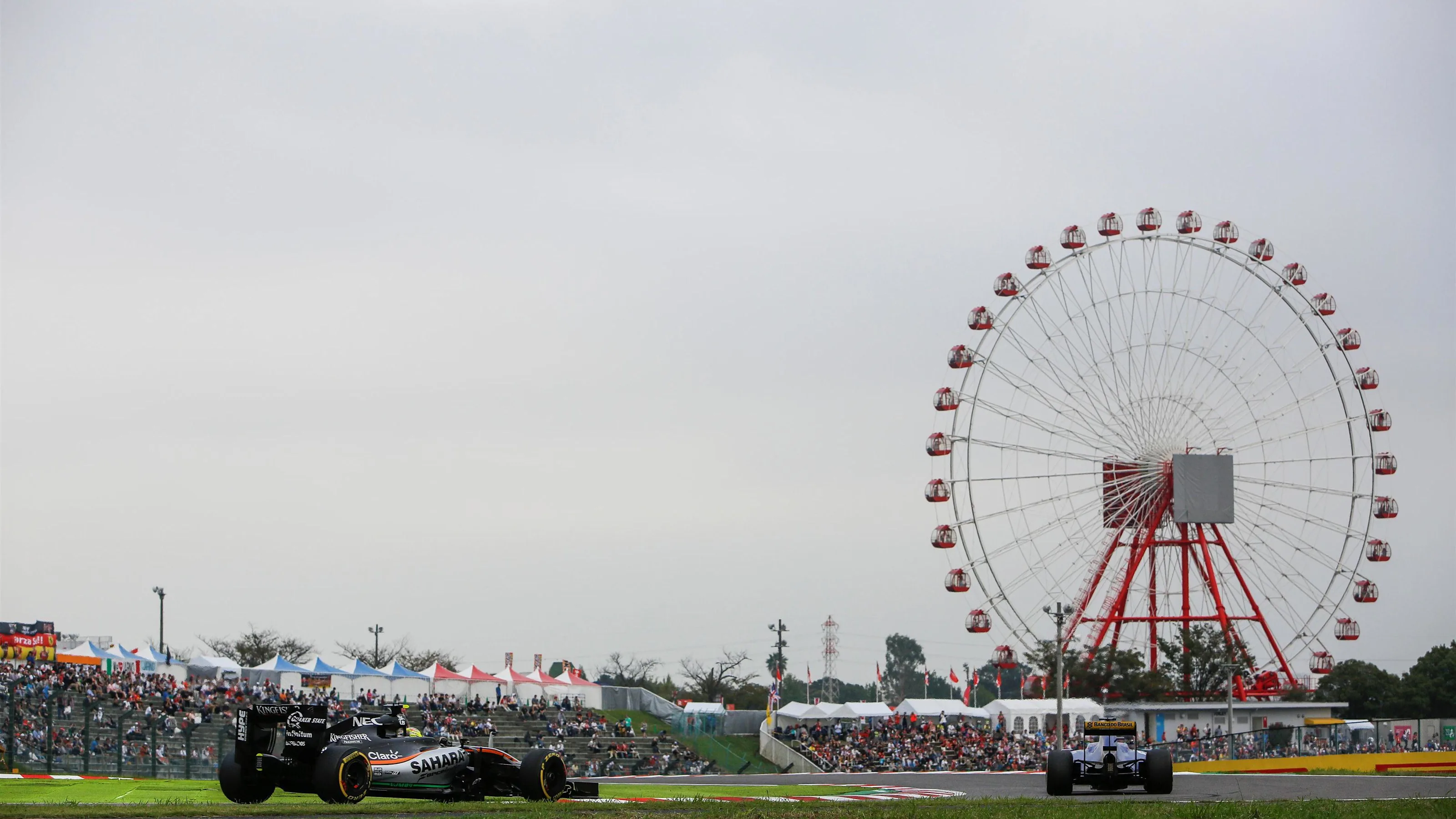 Sergio Perez (MEX) Force India VJM09 at Formula One World Championship, Rd17, Japanese Grand Prix,