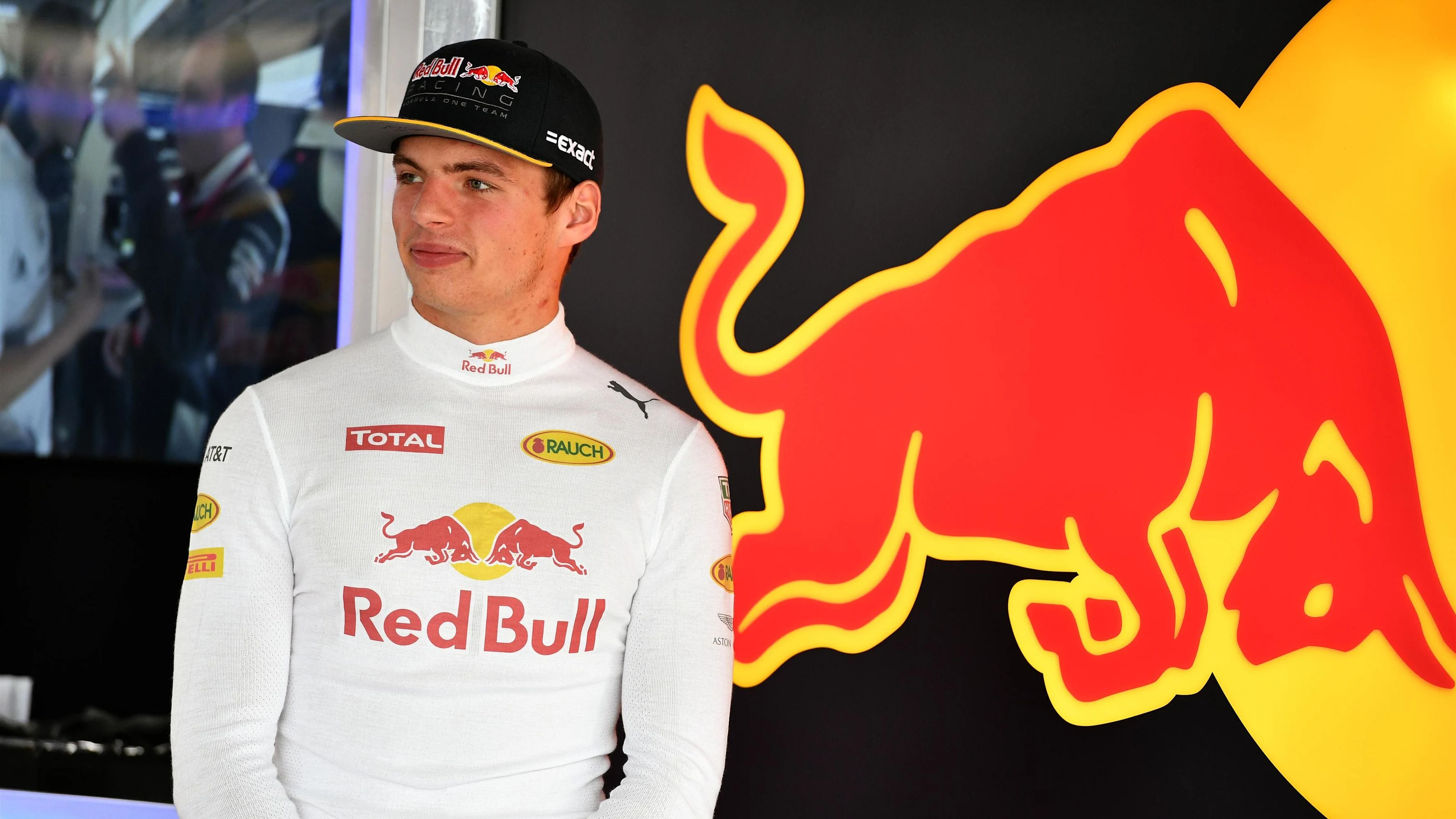 Max Verstappen (NED) Red Bull Racing at Formula One World Championship, Rd17, Japanese Grand Prix,