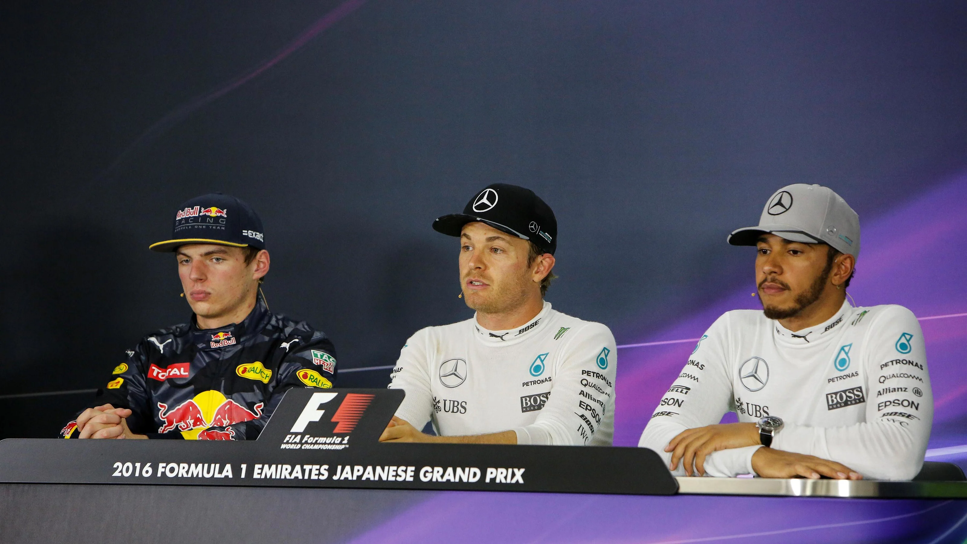 Max Verstappen (NED) Red Bull Racing, Nico Rosberg (GER) Mercedes AMG F1 and Lewis Hamilton (GBR)