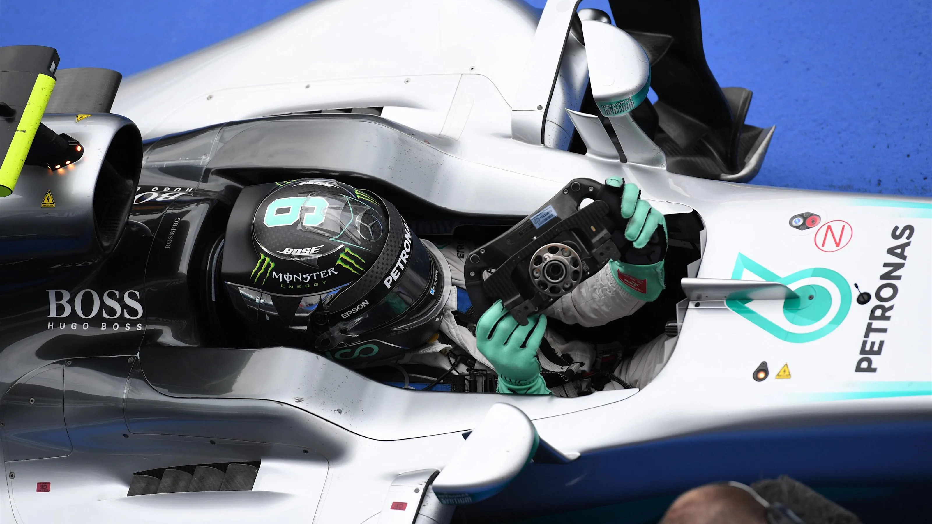 Race winner Nico Rosberg (GER) Mercedes-Benz F1 W07 Hybrid celebrates in parc ferme at Formula One