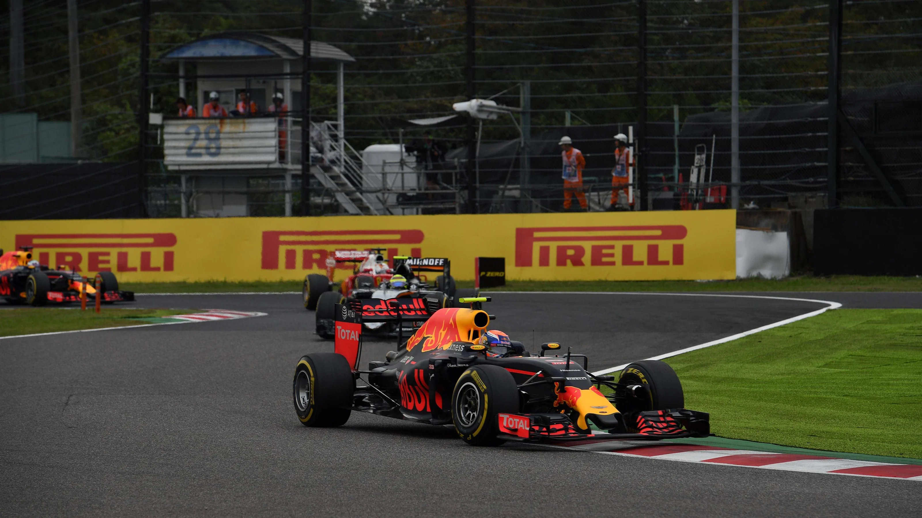 Max Verstappen (NED) Red Bull Racing RB12 at Formula One World Championship, Rd17, Japanese Grand