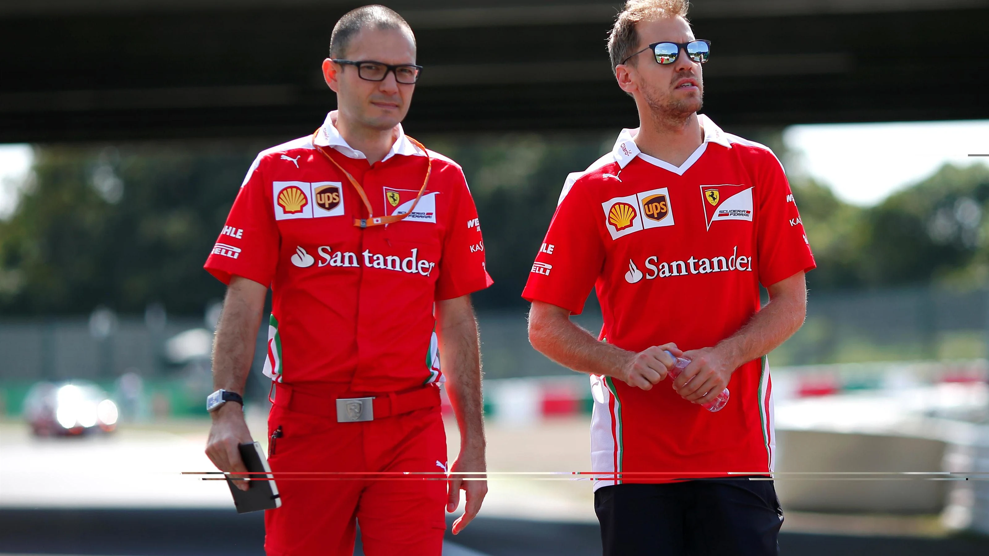 Sebastian Vettel (GER) Ferrari walks the track at Formula One World Championship, Rd17, Japanese