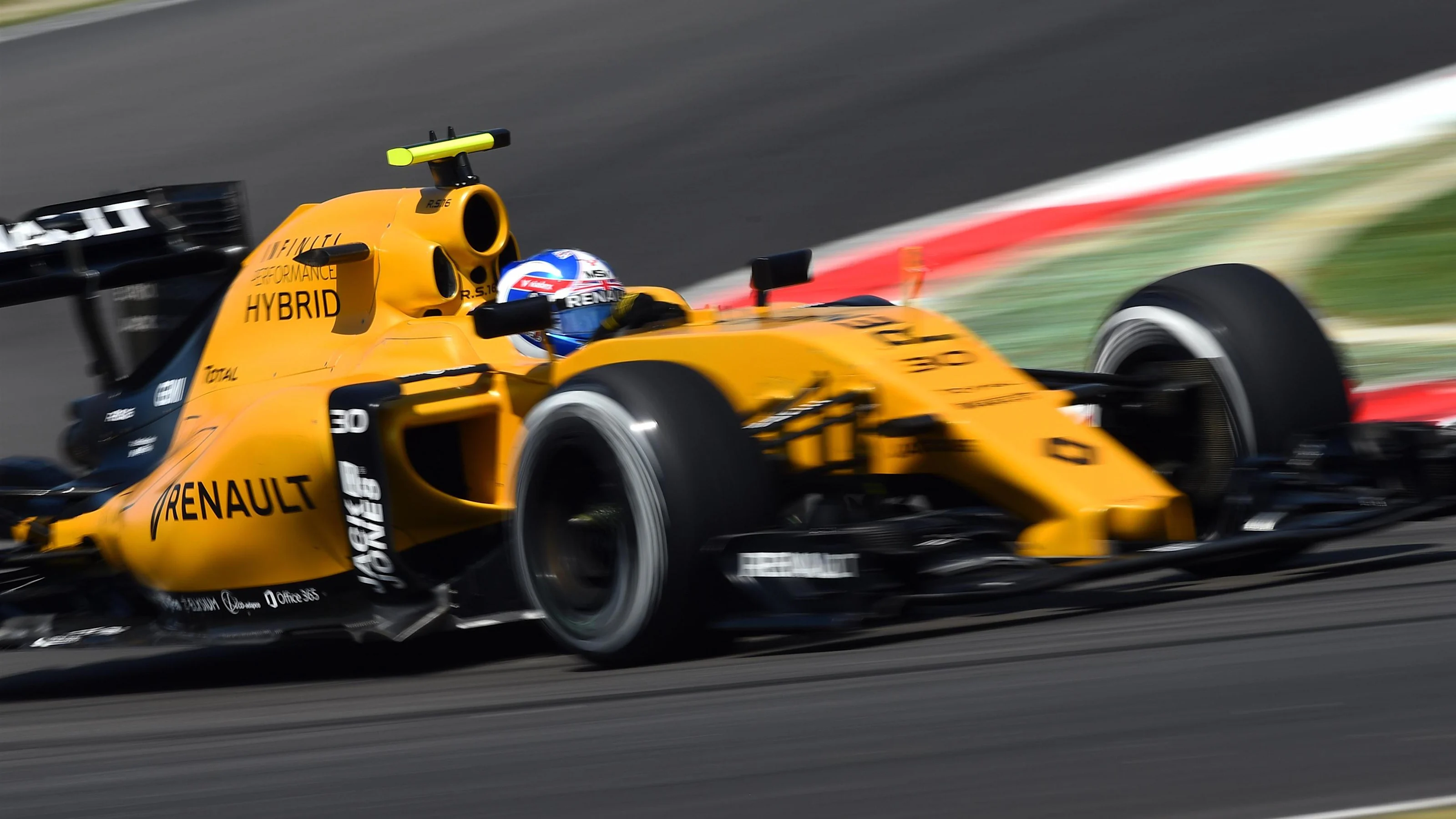 Jolyon Palmer (GBR) Renault Sport F1 Team RS16 at Formula One World Championship, Rd16, Malaysian