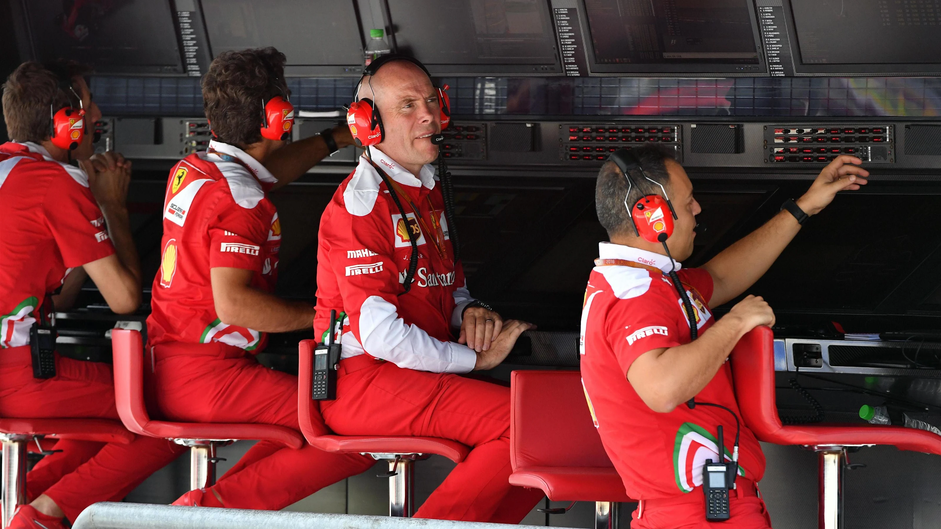 Jock Clear (GBR) Ferrari Chief Engineer on the Ferrari pit wall gantry at Formula One World