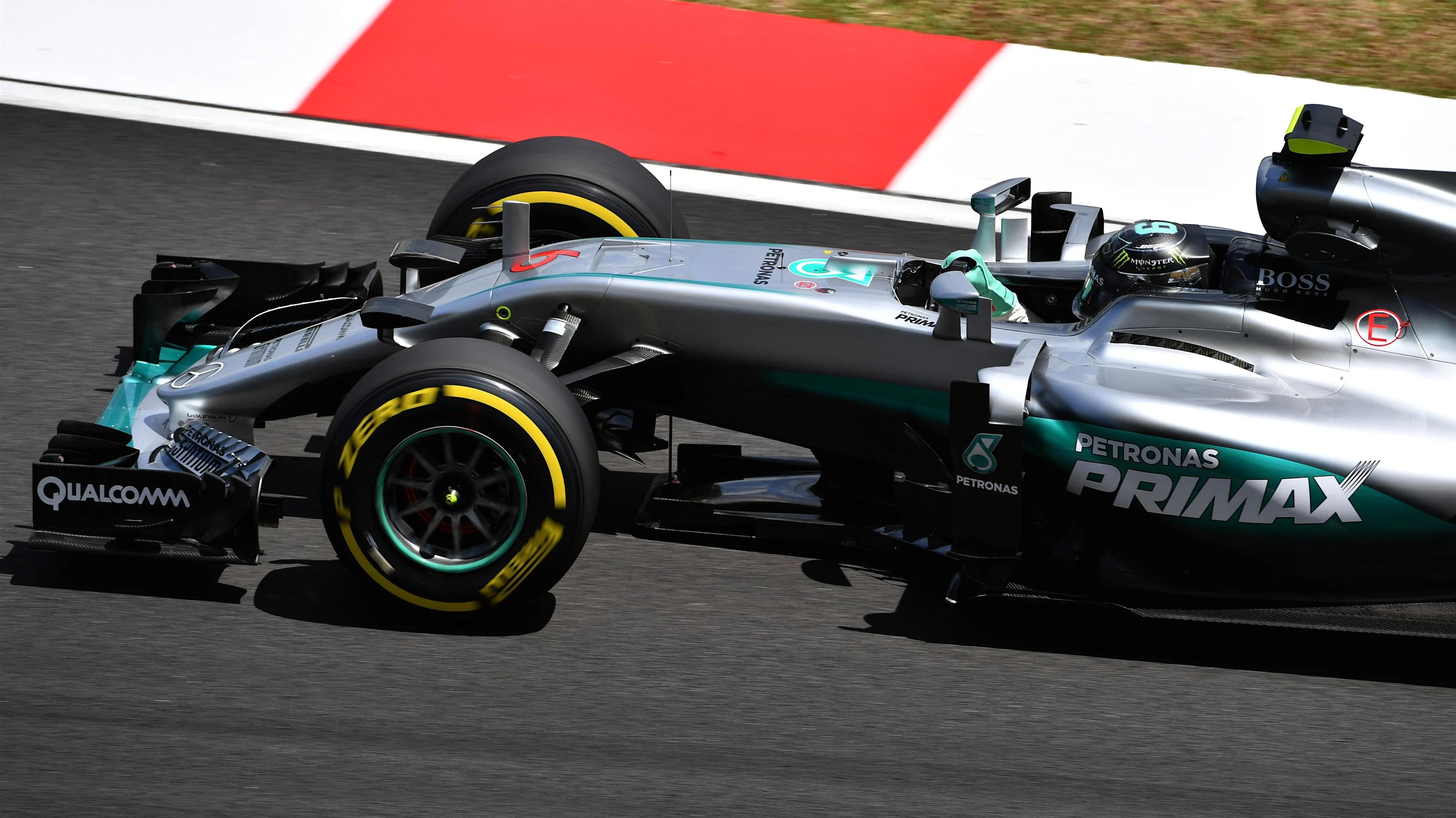 Nico Rosberg (GER) Mercedes-Benz F1 W07 Hybrid at Formula One World Championship, Rd16, Malaysian