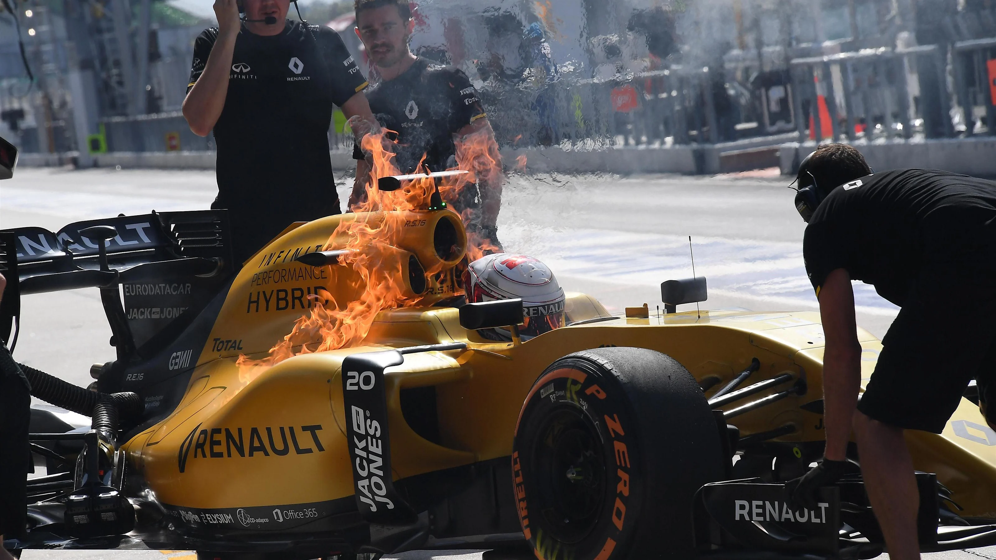 Kevin Magnussen (DEN) Renault Sport F1 Team RS16 on fire in FP1 at Formula One World Championship,