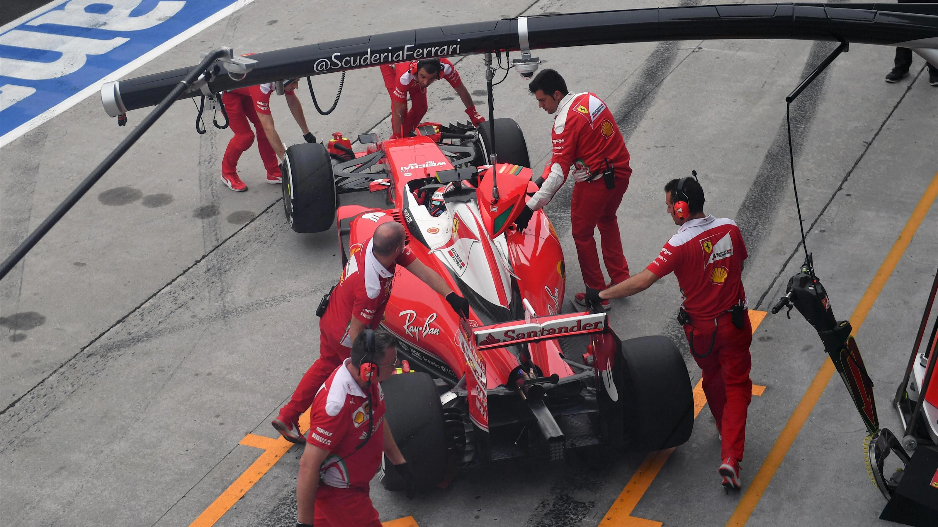 Kimi Raikkonen (FIN) Ferrari SF16-H at Formula One World Championship, Rd16, Malaysian Grand Prix,
