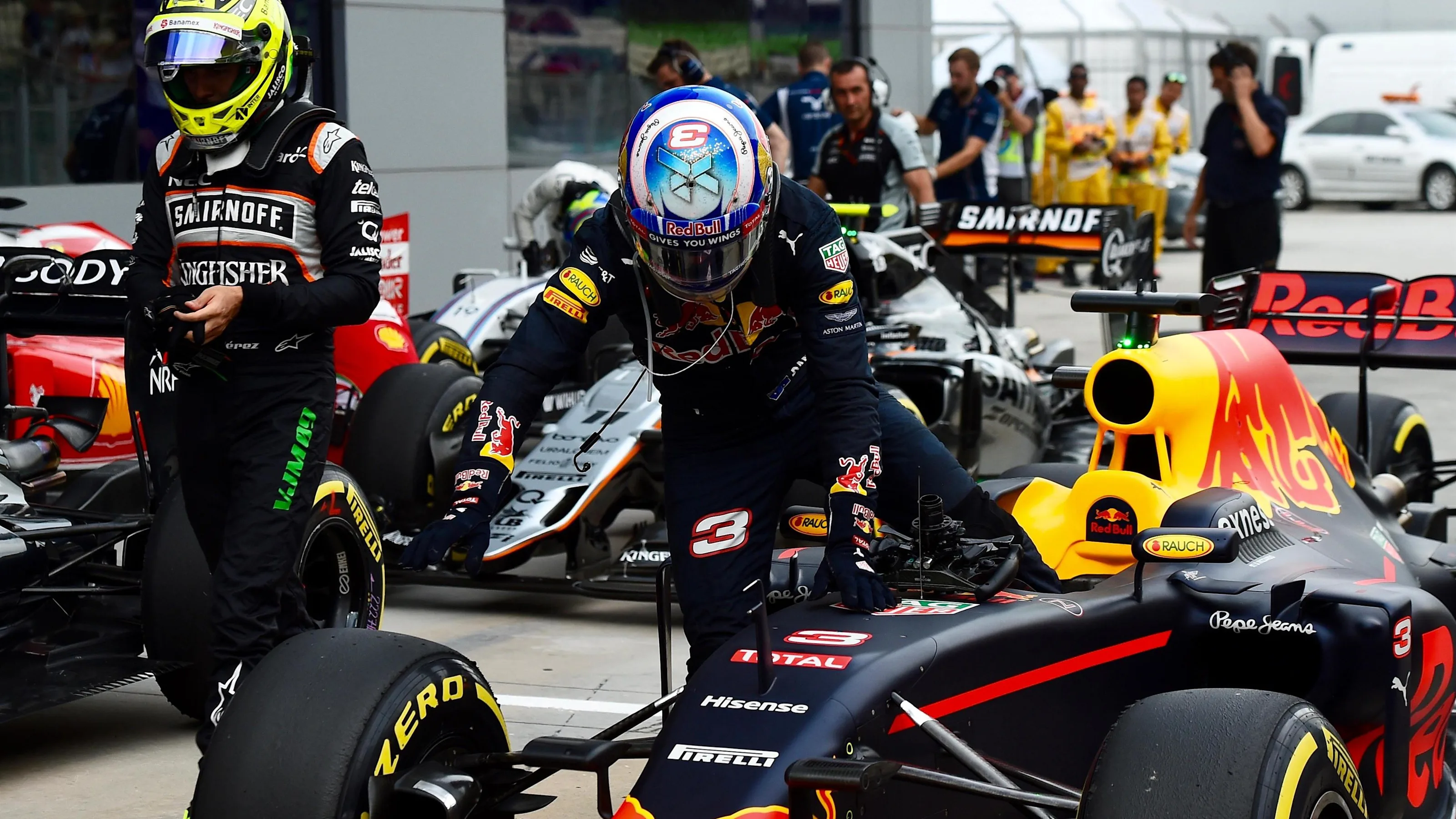 Daniel Ricciardo (AUS) Red Bull Racing RB12 in parc ferme at Formula One World Championship, Rd16,