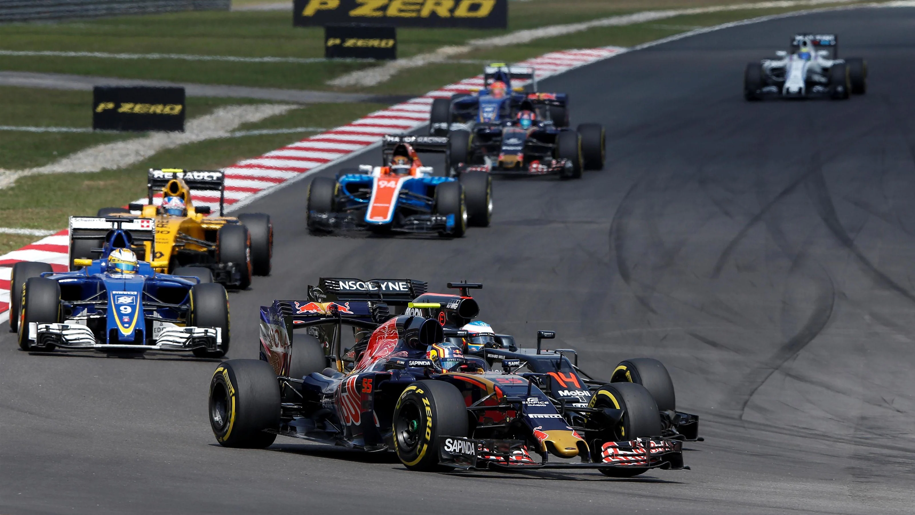 Carlos Sainz jr (ESP) Scuderia Toro Rosso STR11 at Formula One World Championship, Rd16, Malaysian