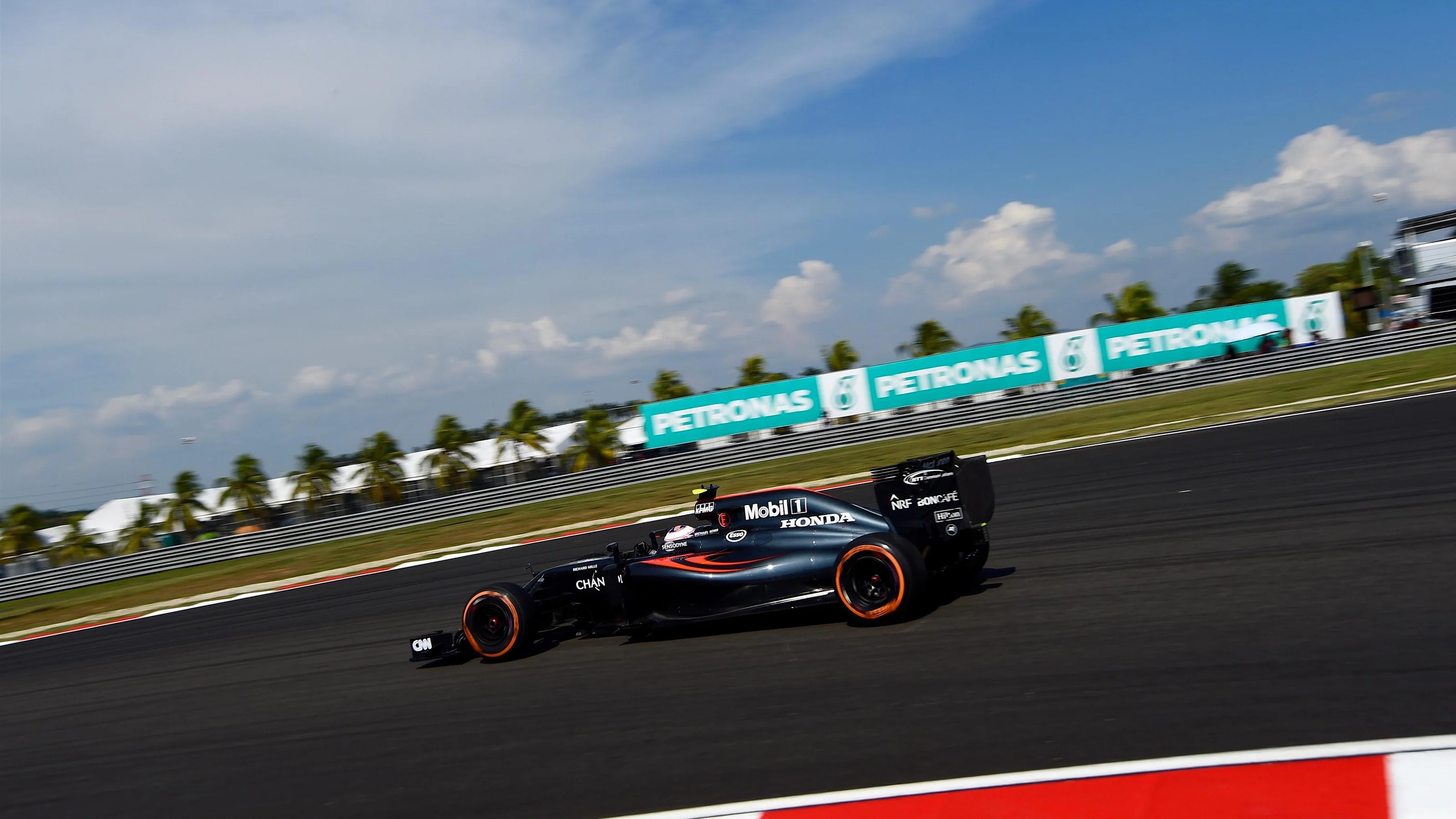 Jenson Button (GBR) McLaren MP4-31 at Formula One World Championship, Rd16, Malaysian Grand Prix,