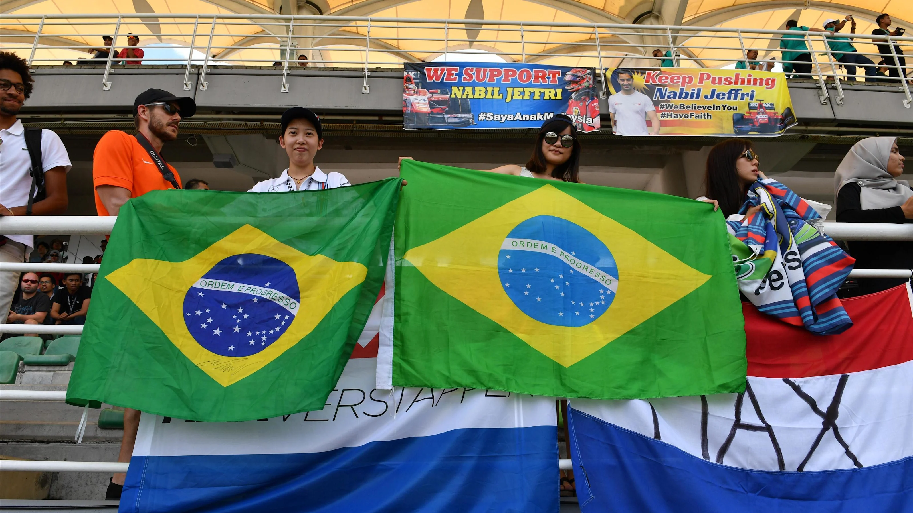 Fans and banners at Formula One World Championship, Rd16, Malaysian Grand Prix, Race, Sepang,