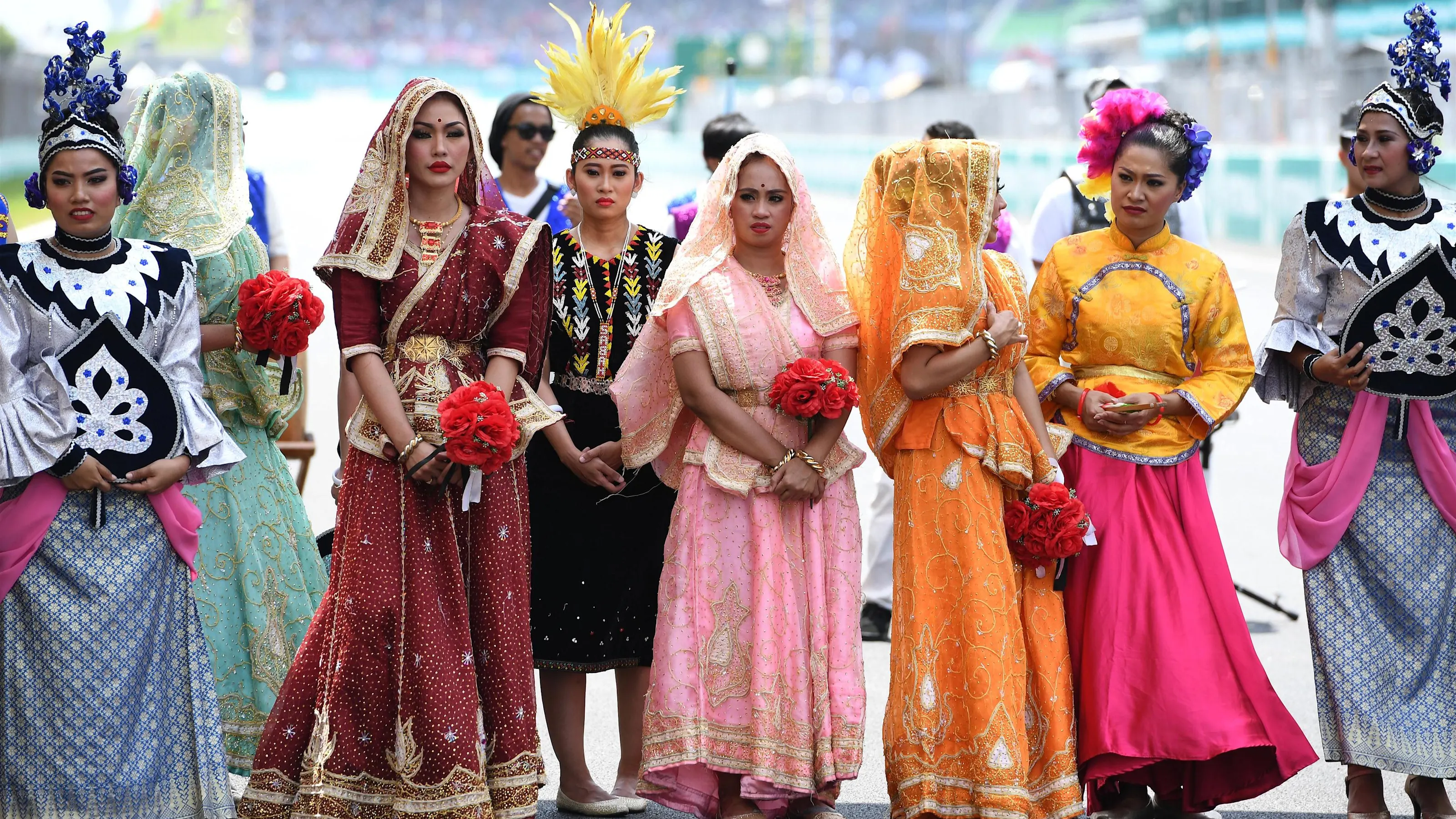 Grid entertainment at Formula One World Championship, Rd16, Malaysian Grand Prix, Race,  Sepang,
