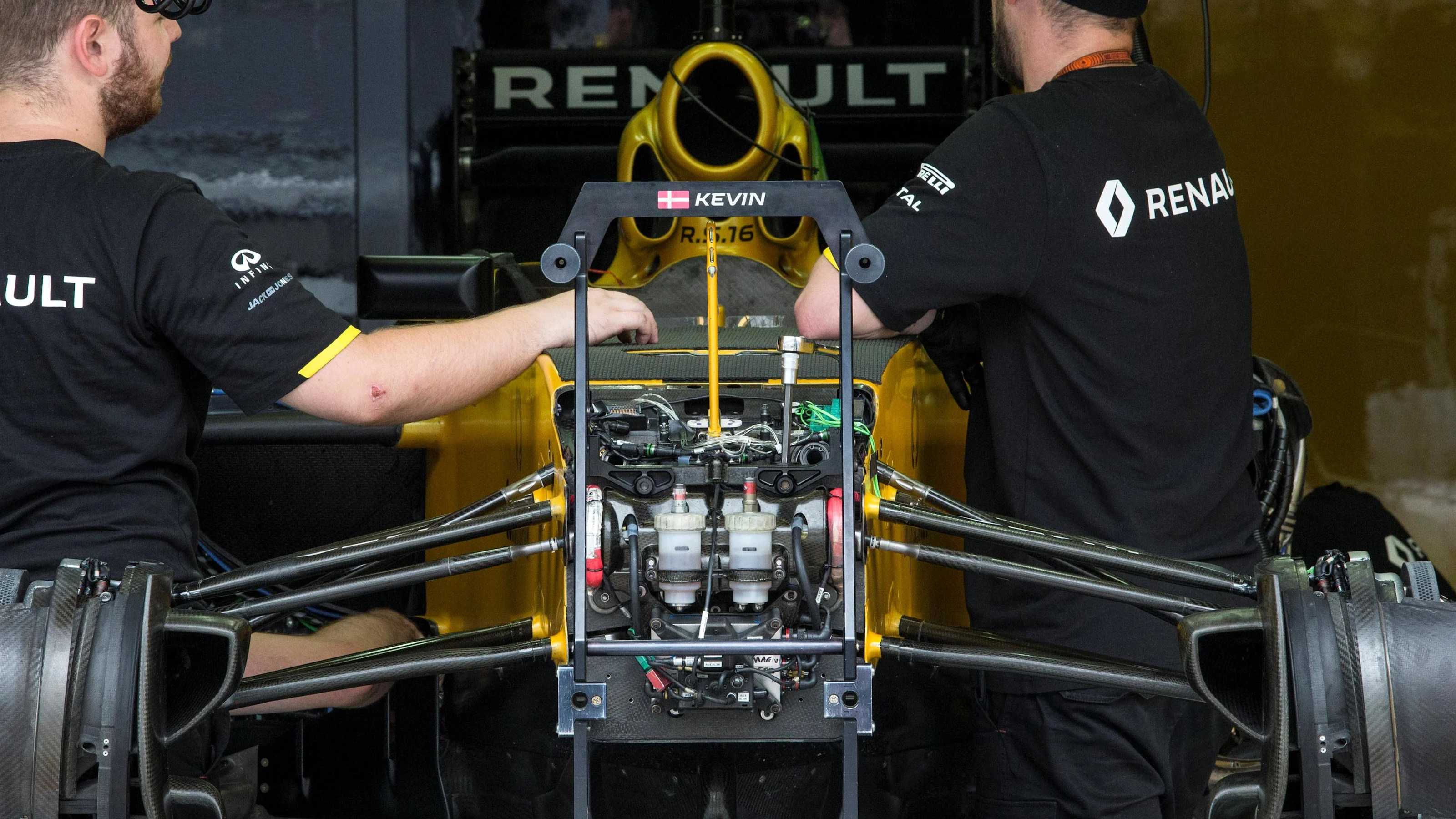 Renault Sport F1 Team RS16 chassis and front suspension at Formula One World Championship, Rd16,