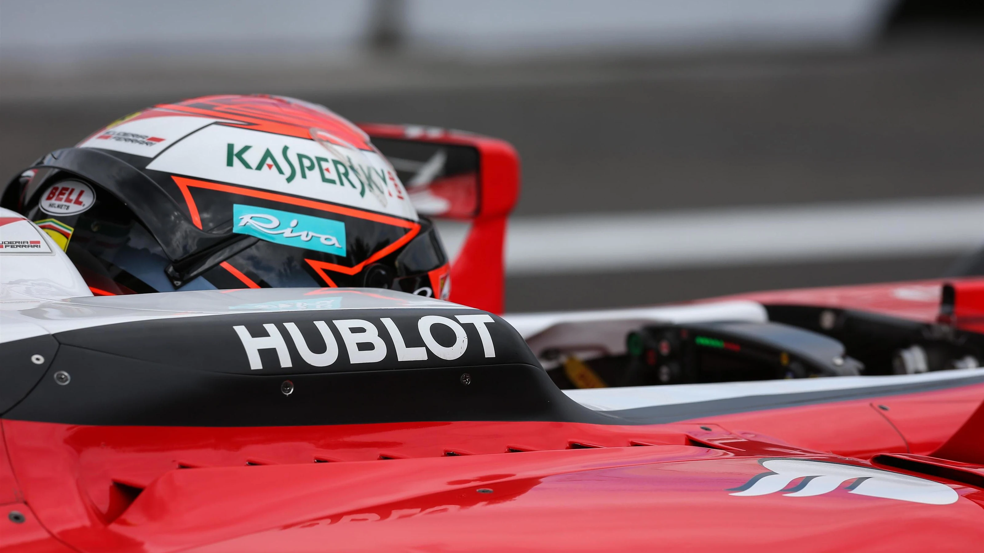 Kimi Raikkonen (FIN) Ferrari at Formula One World Championship, Rd19, Mexican Grand Prix, Practice,