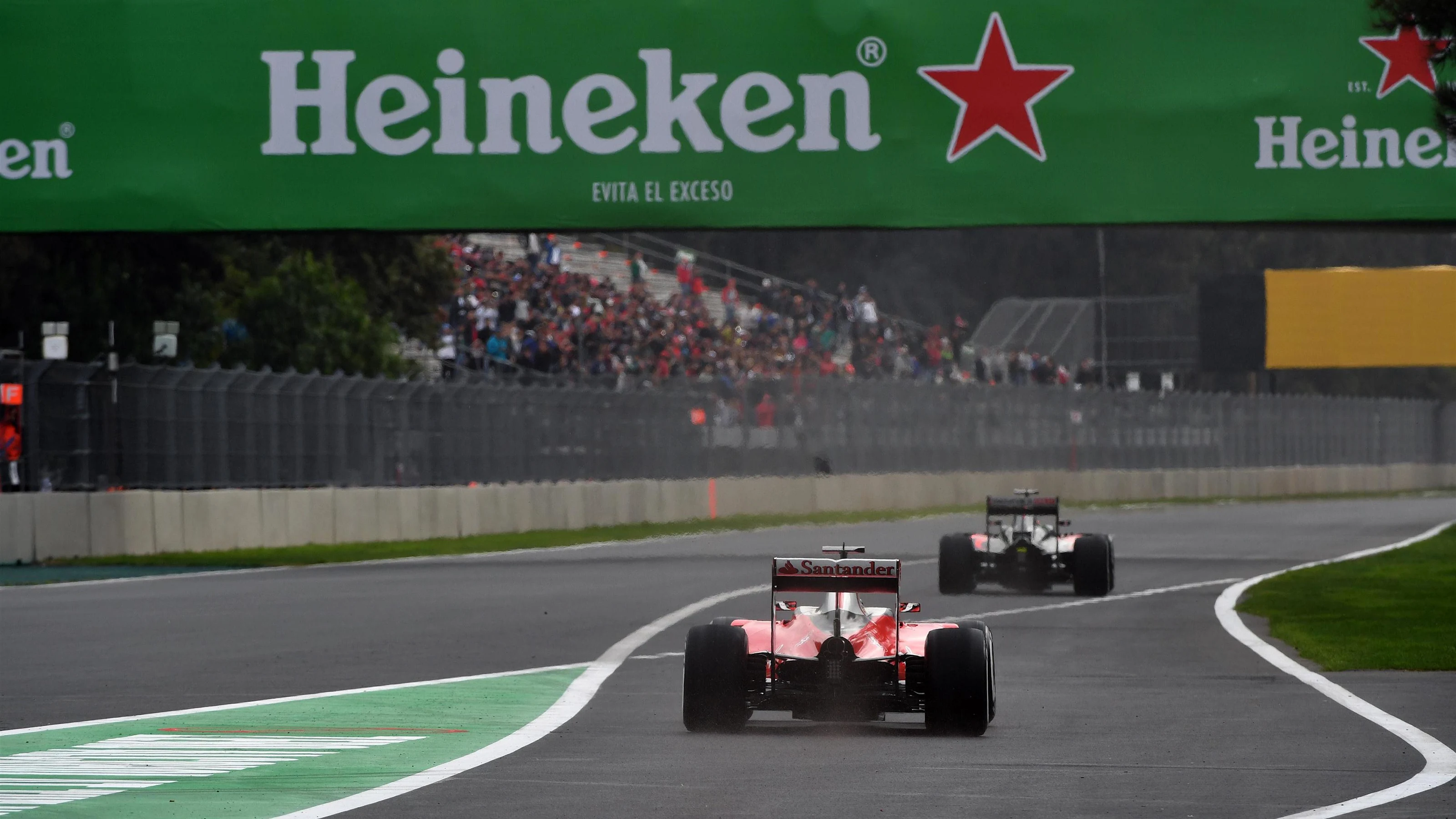 Kimi Raikkonen (FIN) Ferrari SF16-H at Formula One World Championship, Rd19, Mexican Grand Prix,