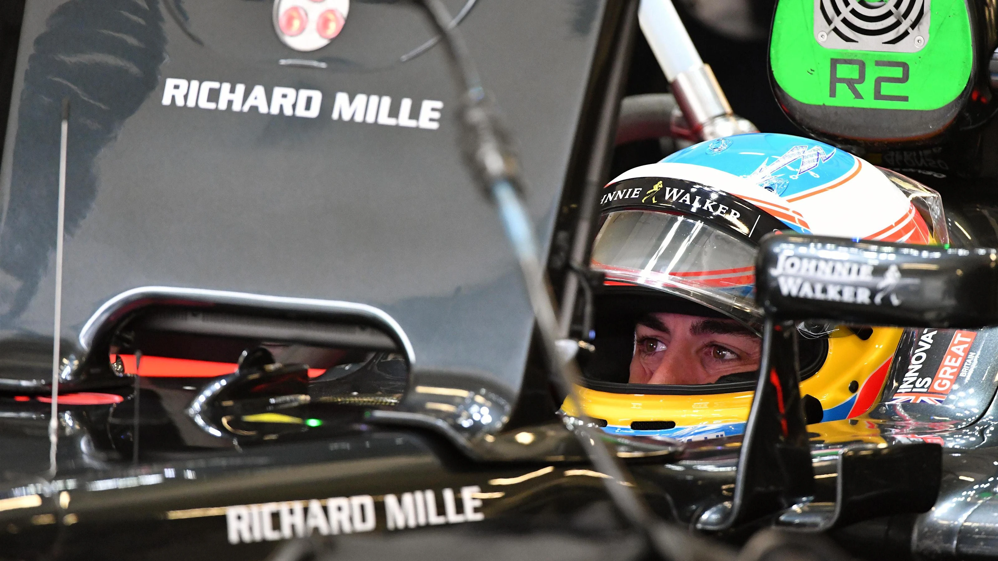 Fernando Alonso (ESP) McLaren MP4-31 at Formula One World Championship, Rd19, Mexican Grand Prix,