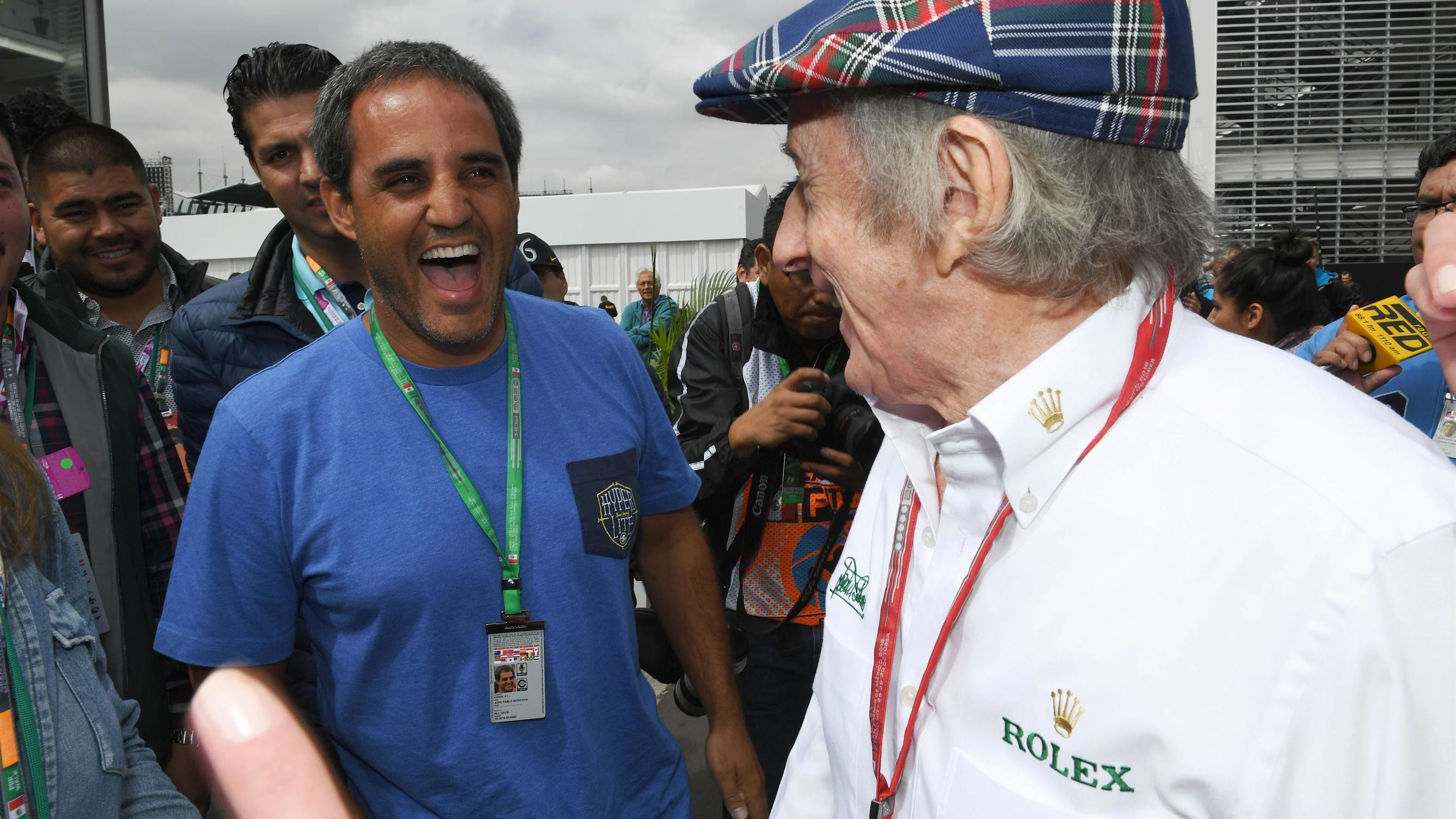 Juan Pablo Montoya (COL) and Jackie Stewart (GBR) at Formula One World Championship, Rd19, Mexican