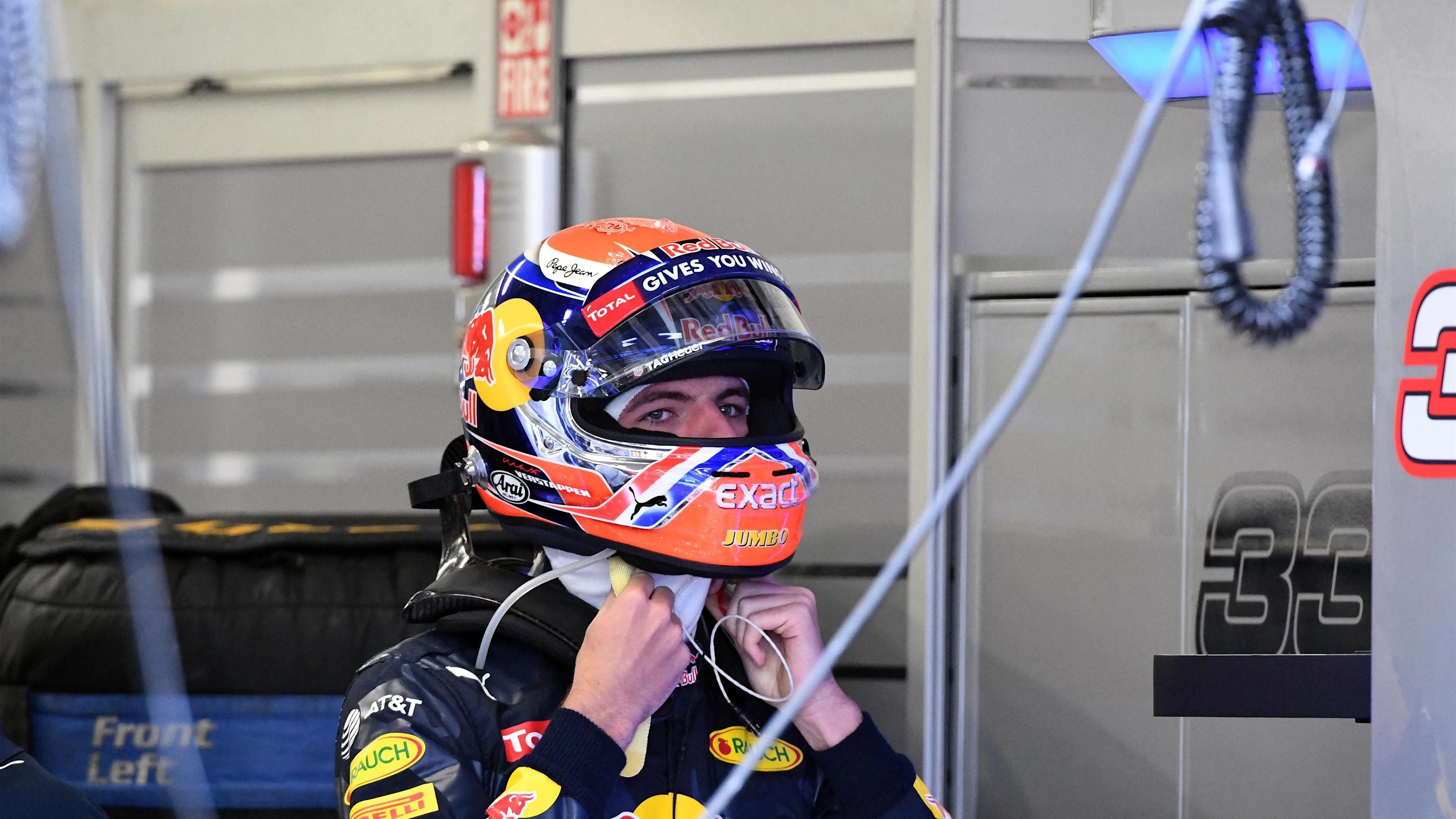 Max Verstappen (NED) Red Bull Racing at Formula One World Championship, Rd19, Mexican Grand Prix,