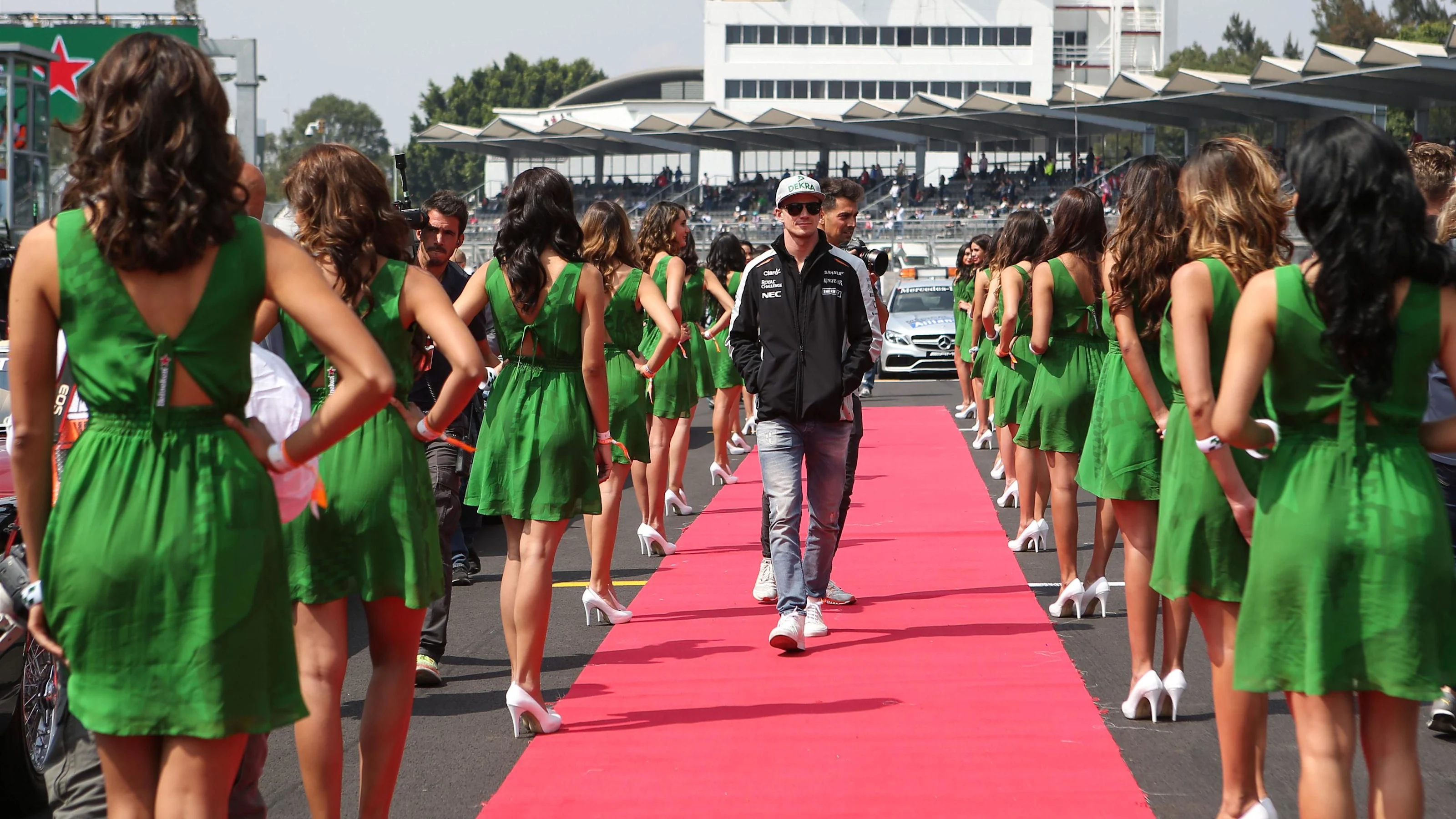 Nico Hulkenberg (GER) Force India F1 on the drivers parade at Formula One World Championship, Rd19,