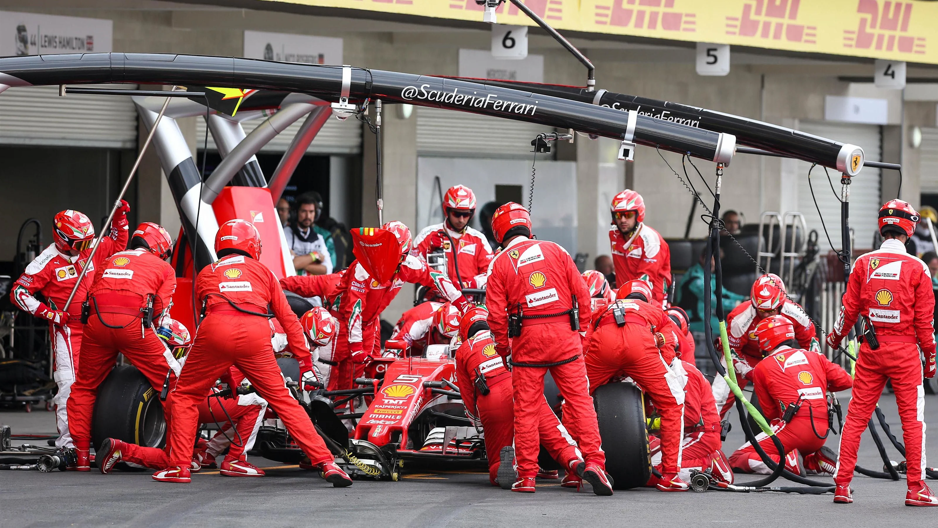 pat Formula One World Championship, Rd19, Mexican Grand Prix, Race, Circuit Hermanos Rodriguez,