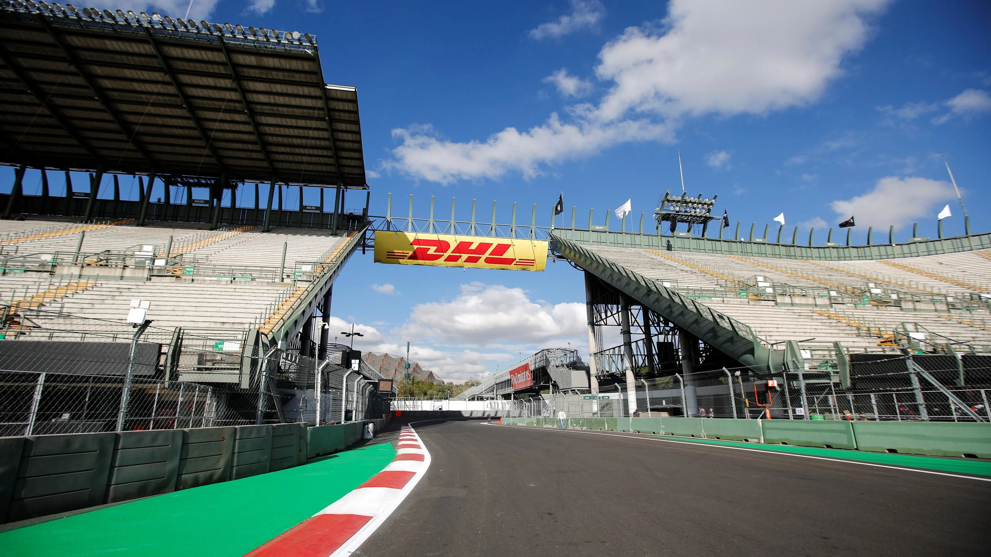 Grandstand and Track view at Formula One World Championship, Rd19, Mexican Grand Prix,