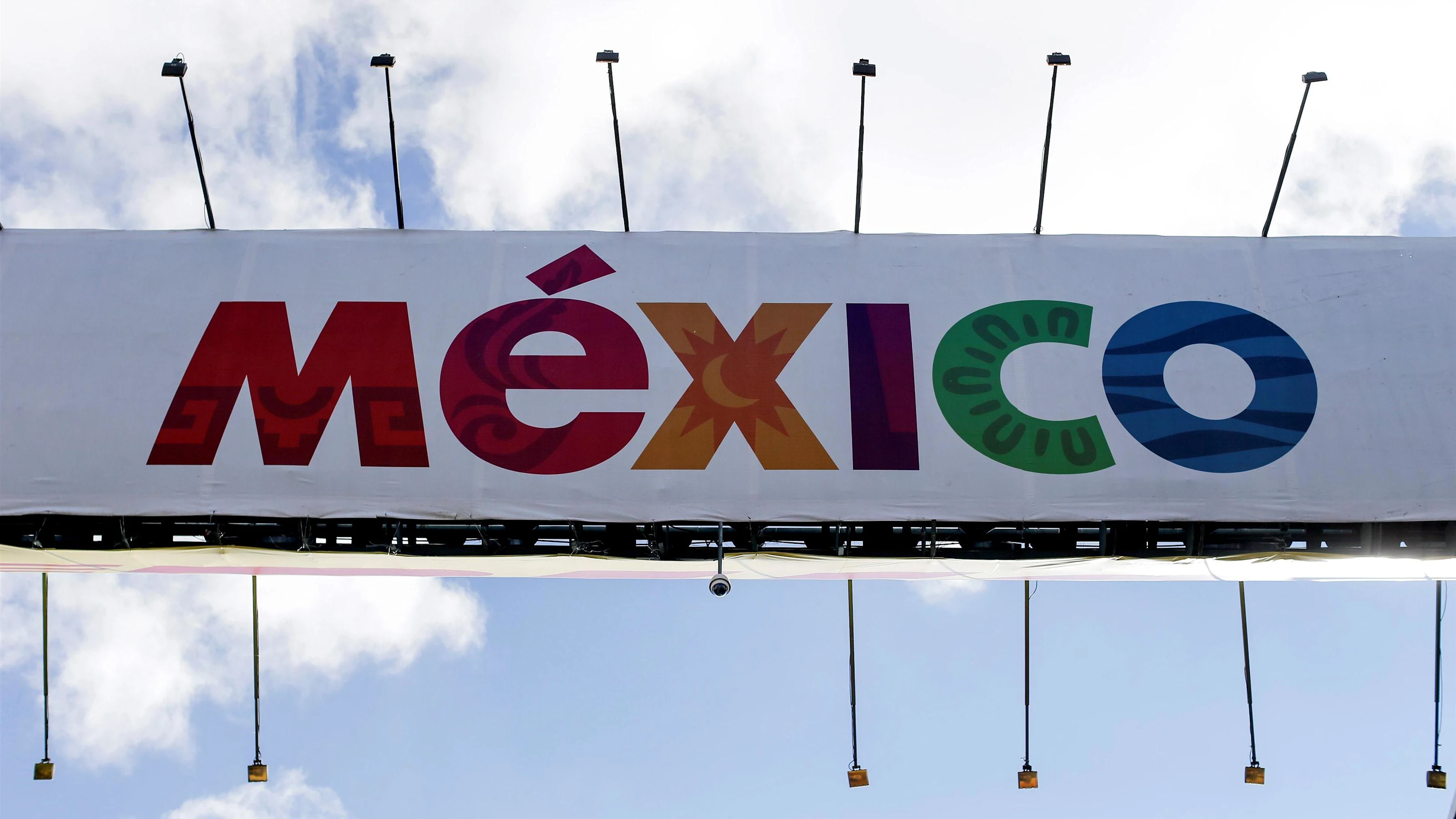 Mexico Signage Banner at Formula One World Championship, Rd19, Mexican Grand Prix, Preparations,