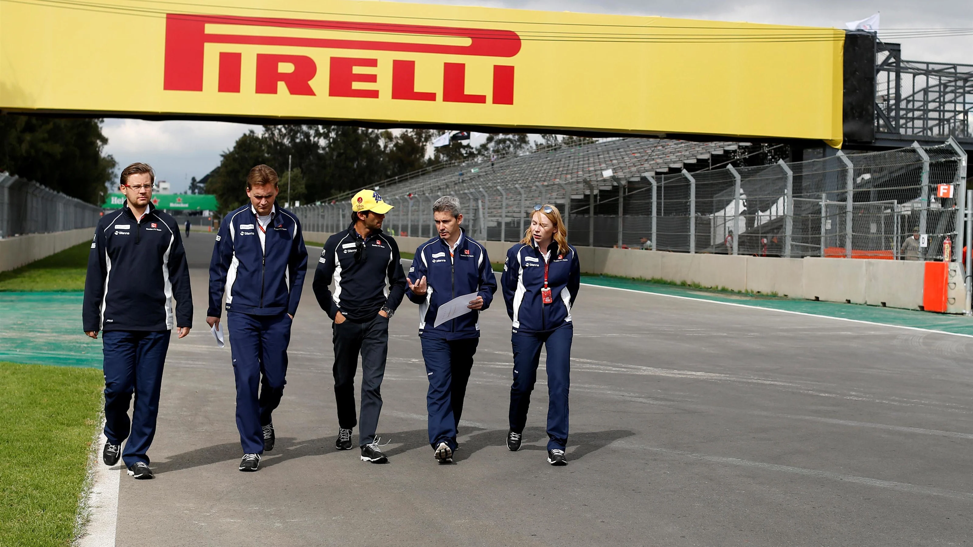 Felipe Nasr (BRA) Sauber walks the track at Formula One World Championship, Rd19, Mexican Grand