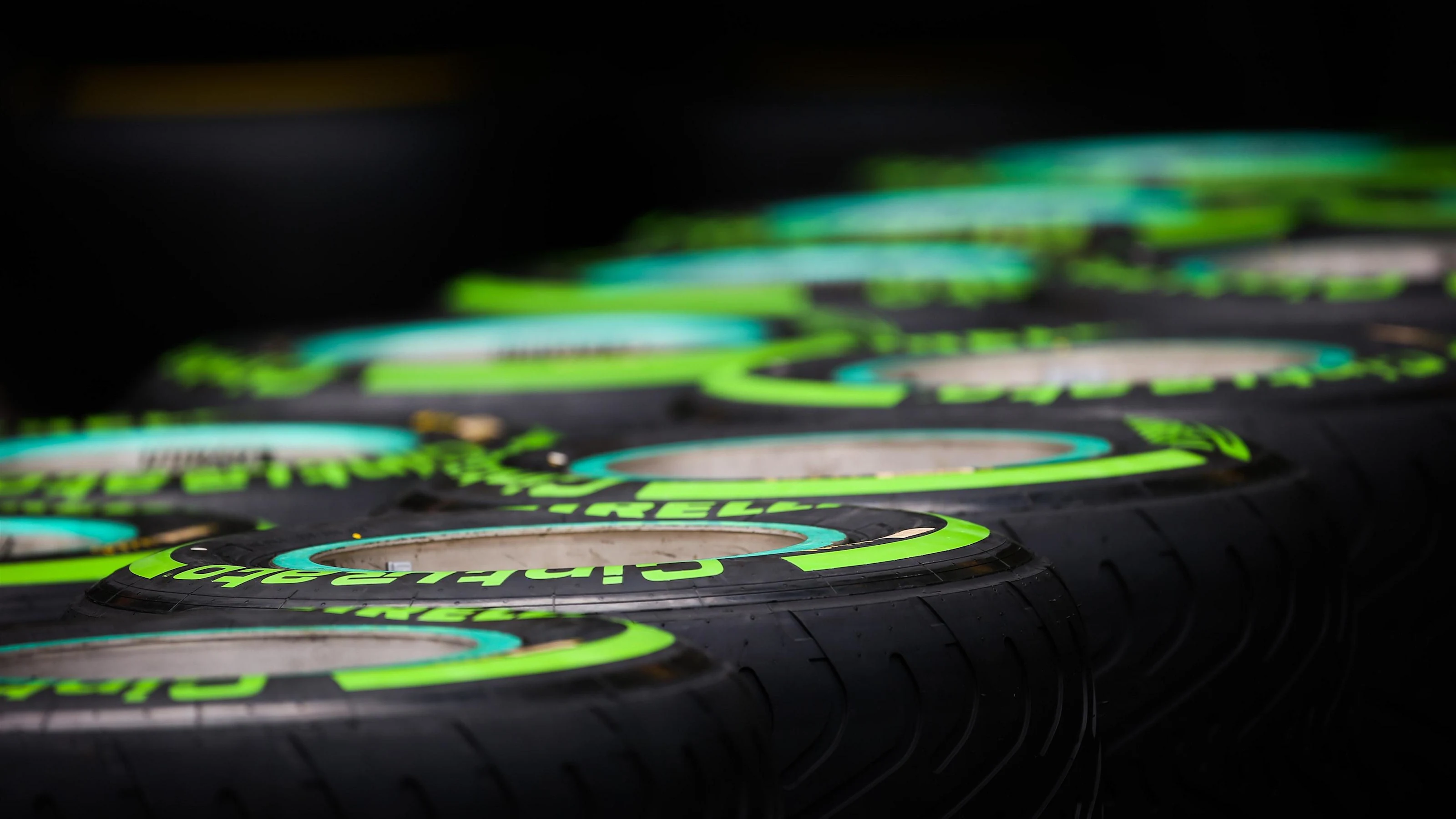 Pirelli tyres at Formula One World Championship, Rd19, Mexican Grand Prix, Preparations, Circuit