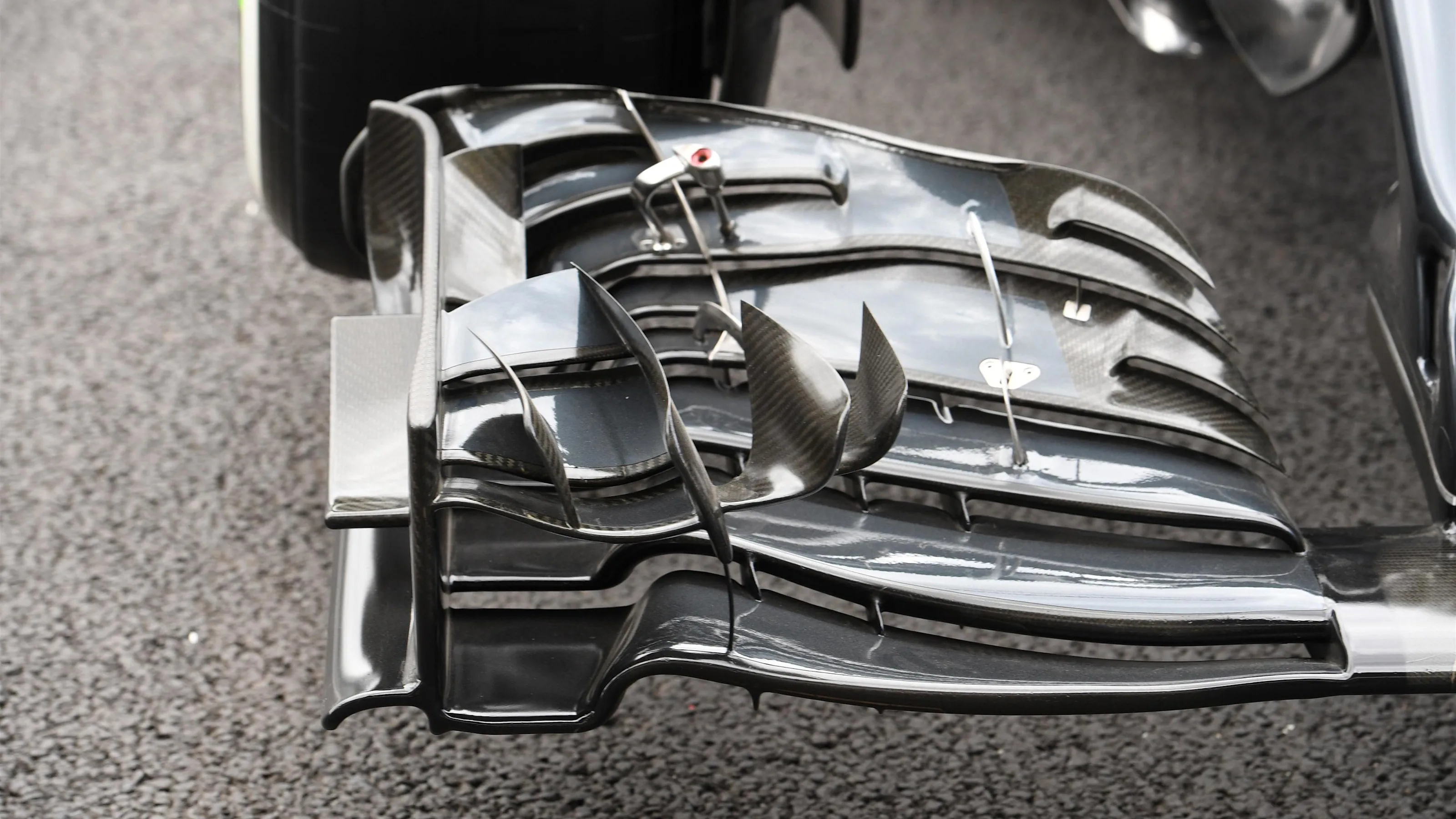 McLaren MP4-31 front wing detail at Formula One World Championship, Rd19, Mexican Grand Prix,