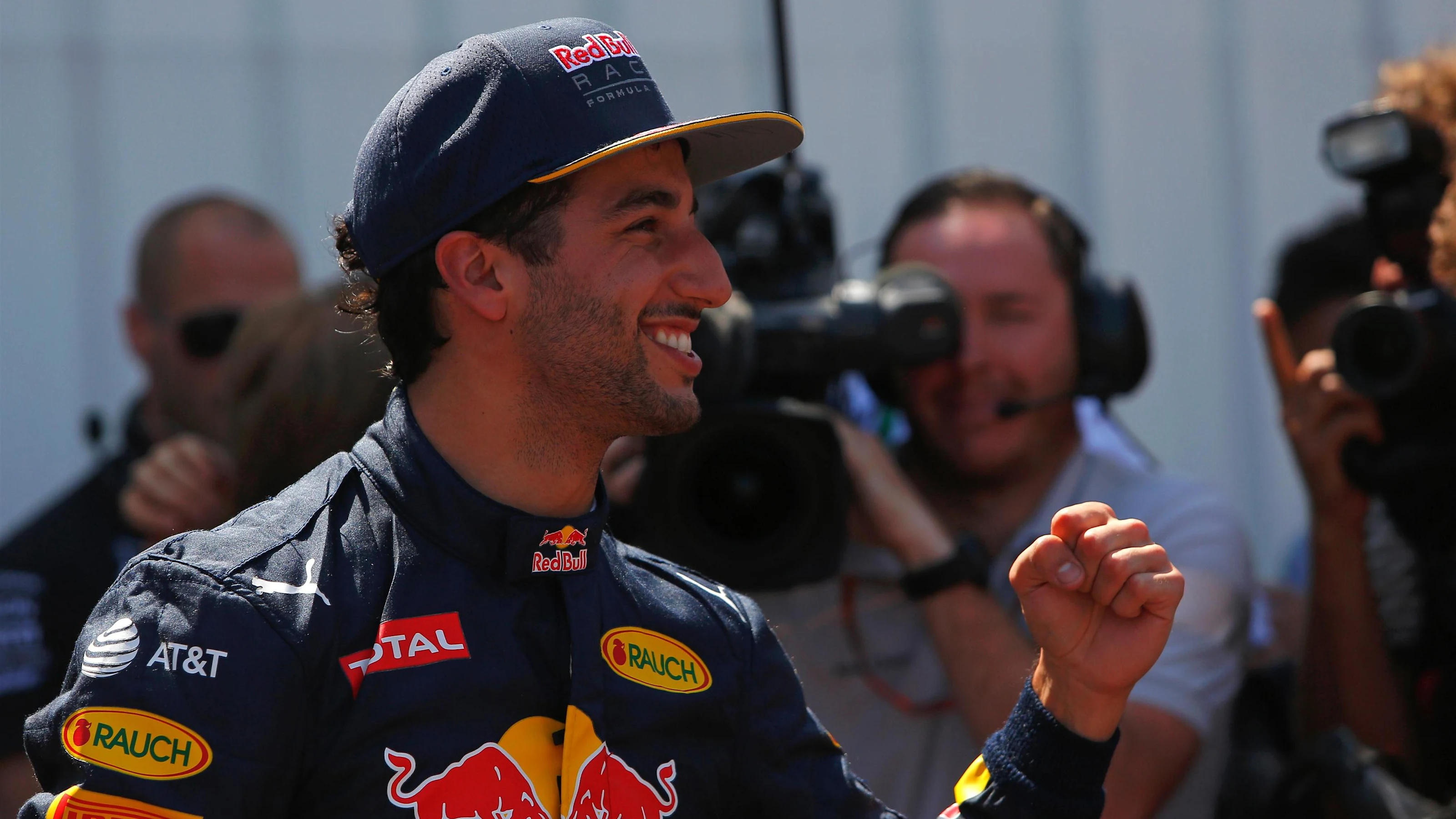 Pole sitter Daniel Ricciardo (AUS) Red Bull Racing celebrates in parc ferme at Formula One World