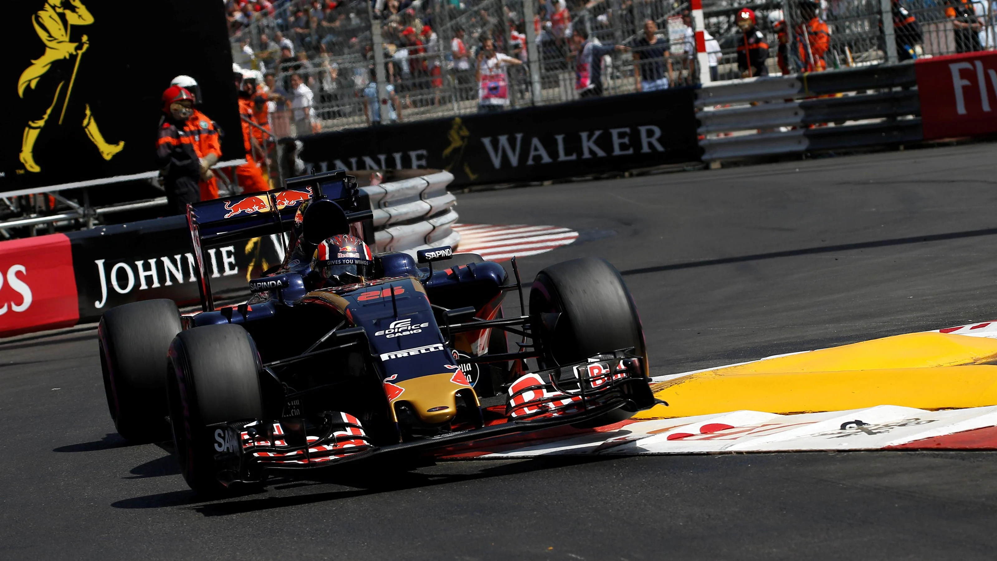 Daniil Kvyat (RUS) Scuderia Toro Rosso STR11 at Formula One World Championship, Rd6, Monaco Grand
