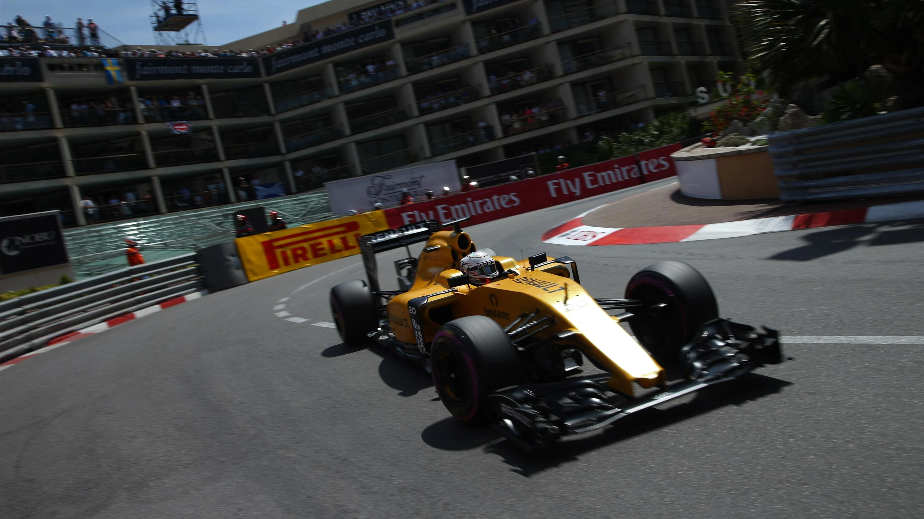 Kevin Magnussen (DEN) Renault Sport F1 Team RS16 at Formula One World Championship, Rd6, Monaco
