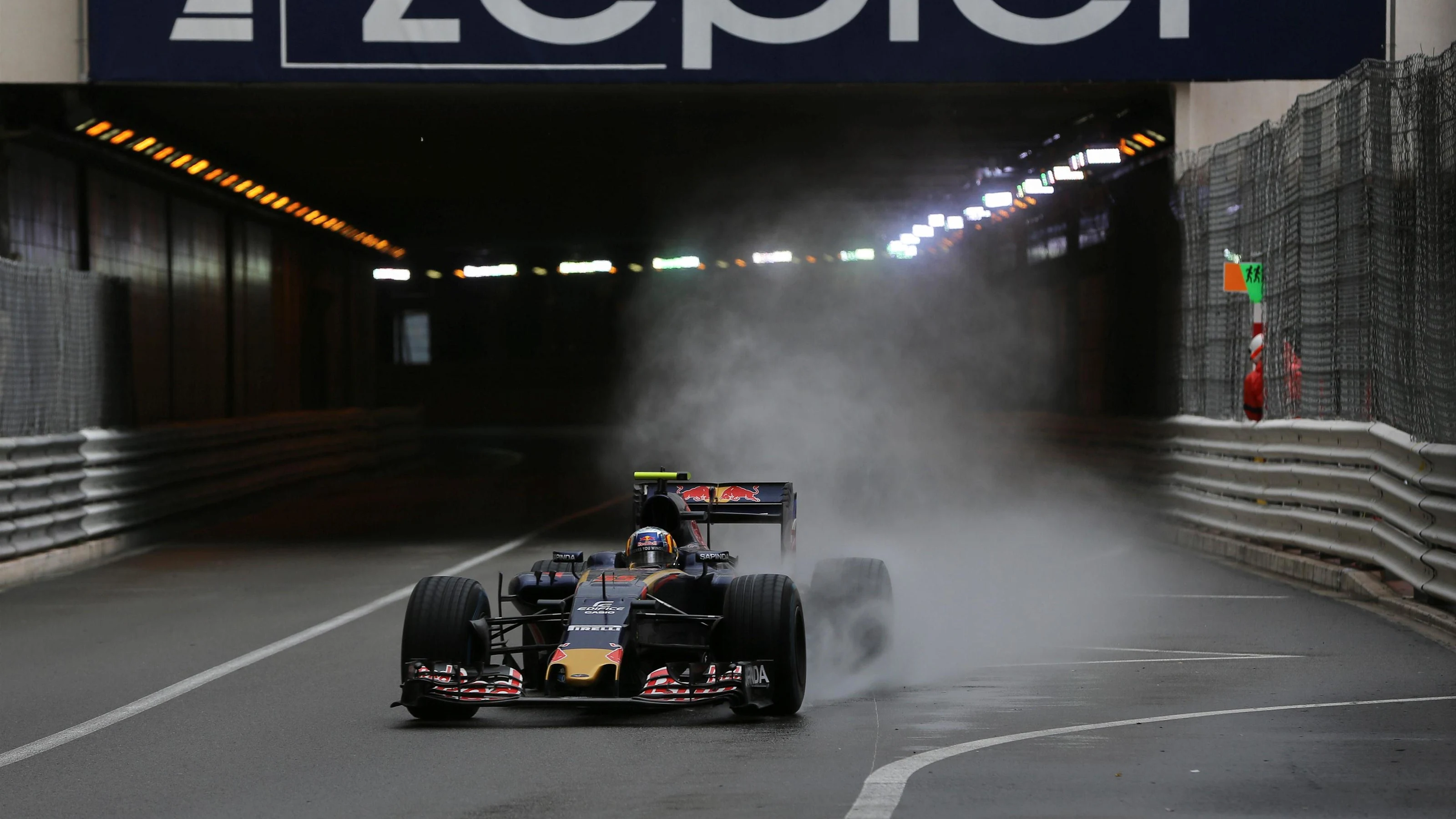 Carlos Sainz jr (ESP) Scuderia Toro Rosso STR11 at Formula One World Championship, Rd6, Monaco