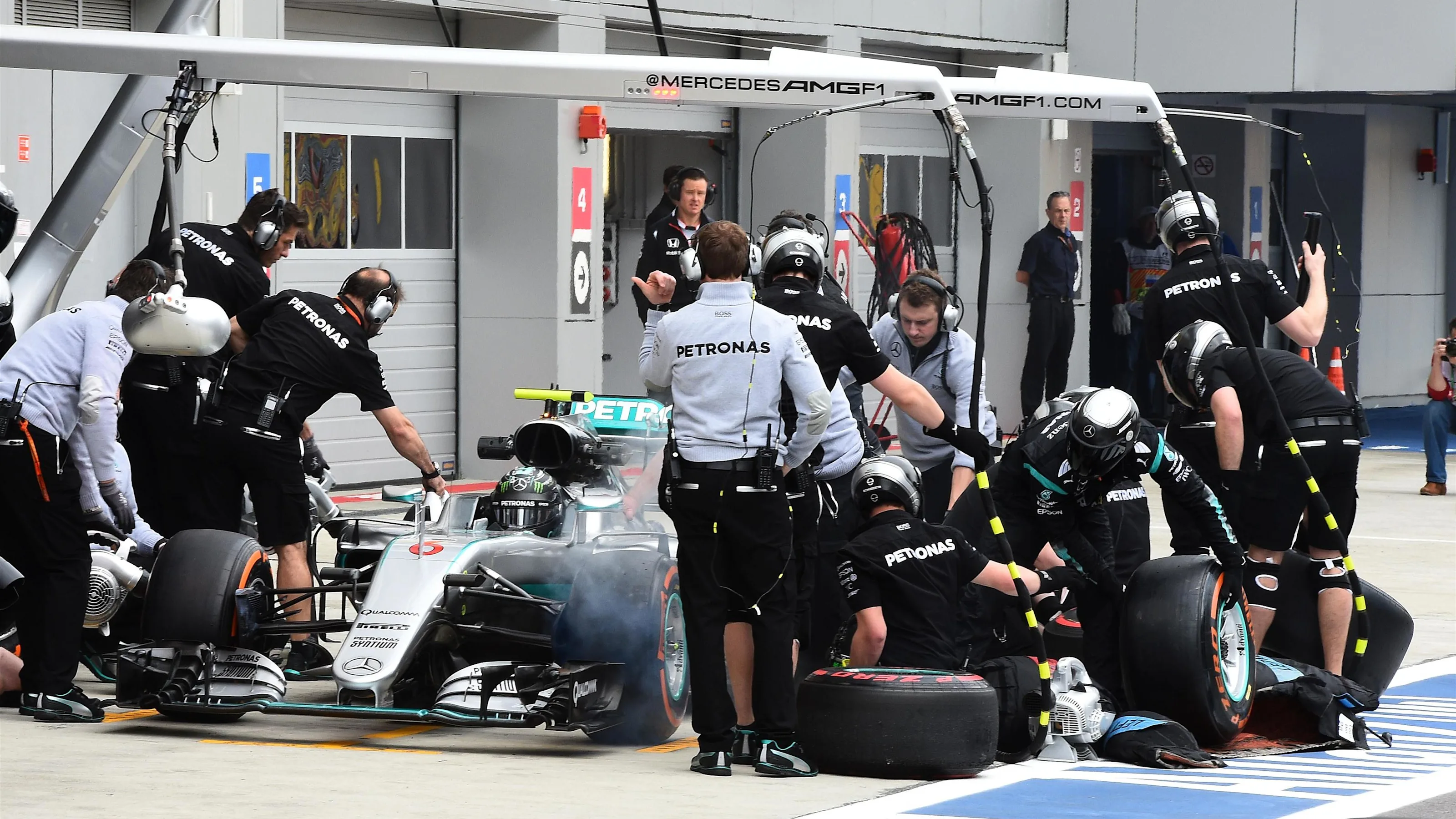 Nico Rosberg (GER) Mercedes-Benz F1 W07 Hybrid at Formula One World Championship, Rd4, Russian