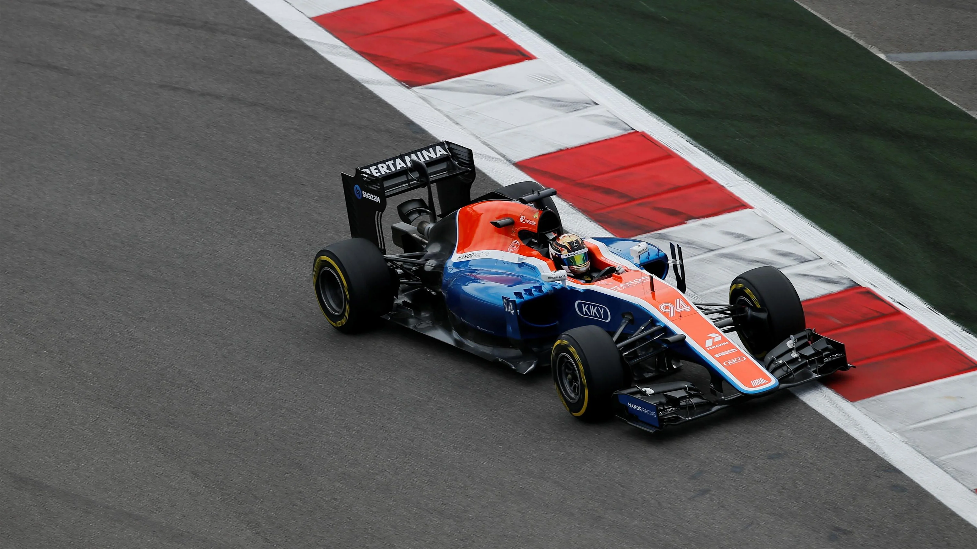 Pascal Wehrlein (GER) Manor Racing MRT05 at Formula One World Championship, Rd4, Russian Grand