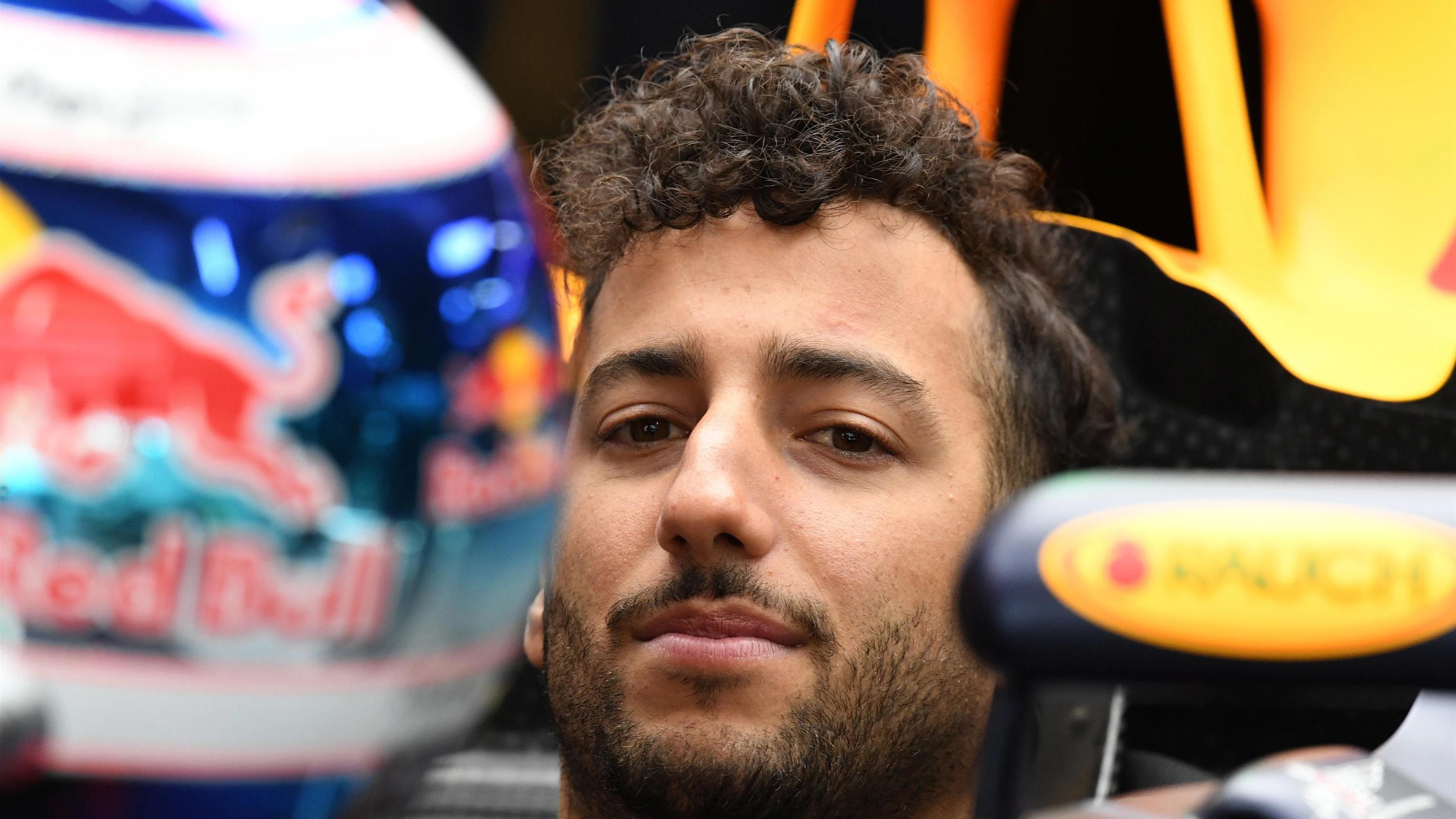 Daniel Ricciardo (AUS) Red Bull Racing RB12 at Formula One World Championship, Rd4, Russian Grand