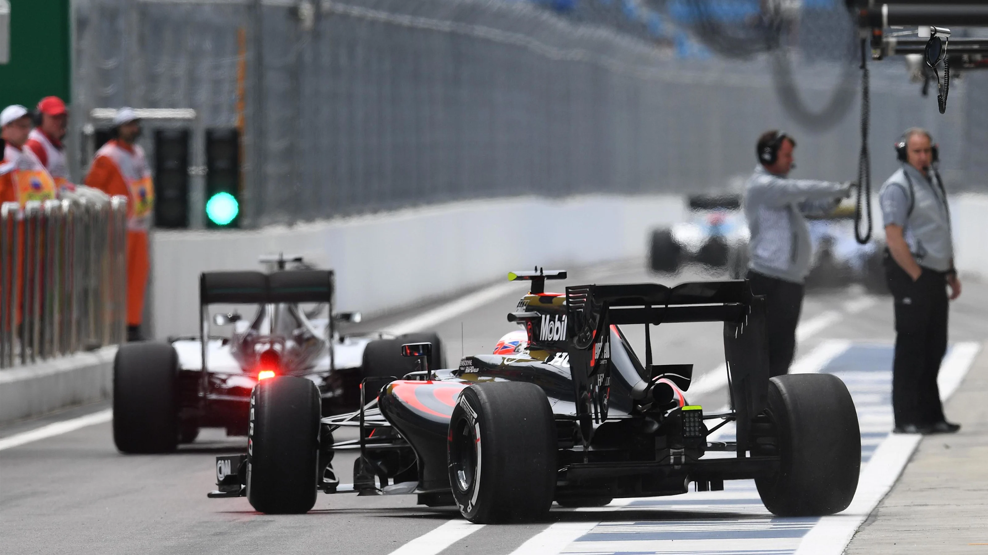 Fernando Alonso (ESP) McLaren MP4-31 at Formula One World Championship, Rd4, Russian Grand Prix,
