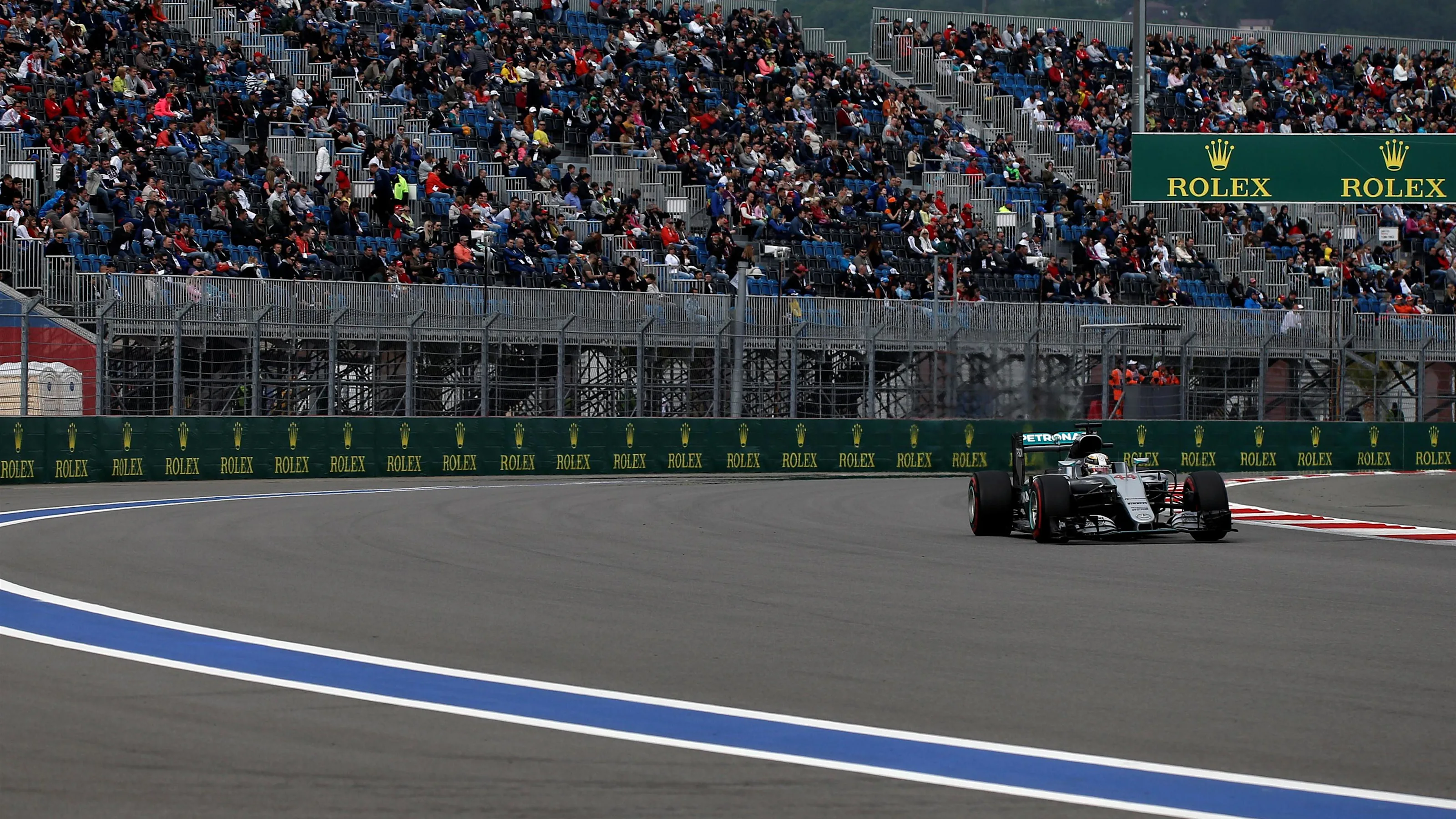 Lewis Hamilton (GBR) Mercedes-Benz F1 W07 Hybrid at Formula One World Championship, Rd4, Russian
