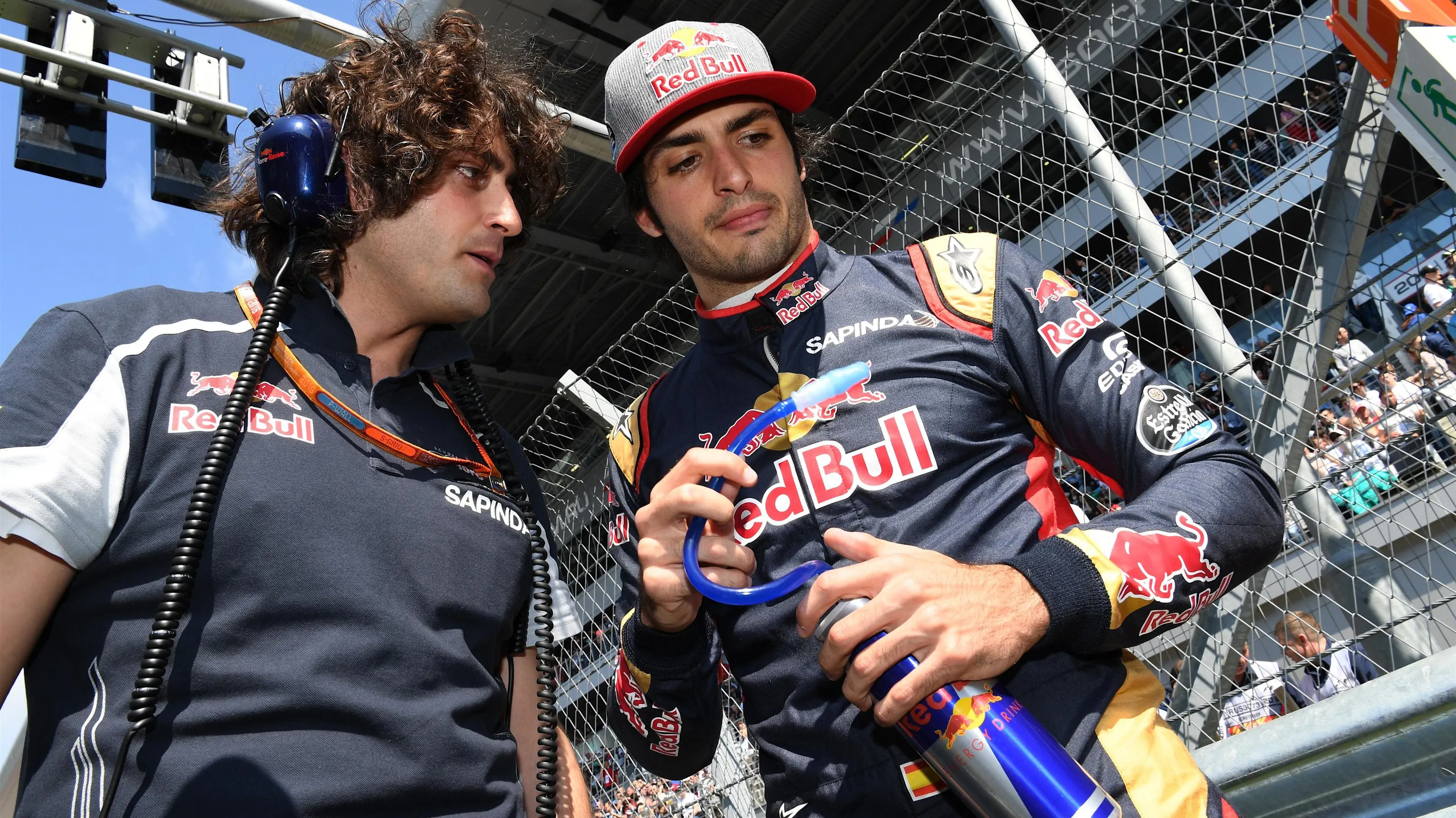 Carlos Sainz jr (ESP) Scuderia Toro Rosso and Marco Matassa (ITA) Scuderia Toro Rosso Engineer on