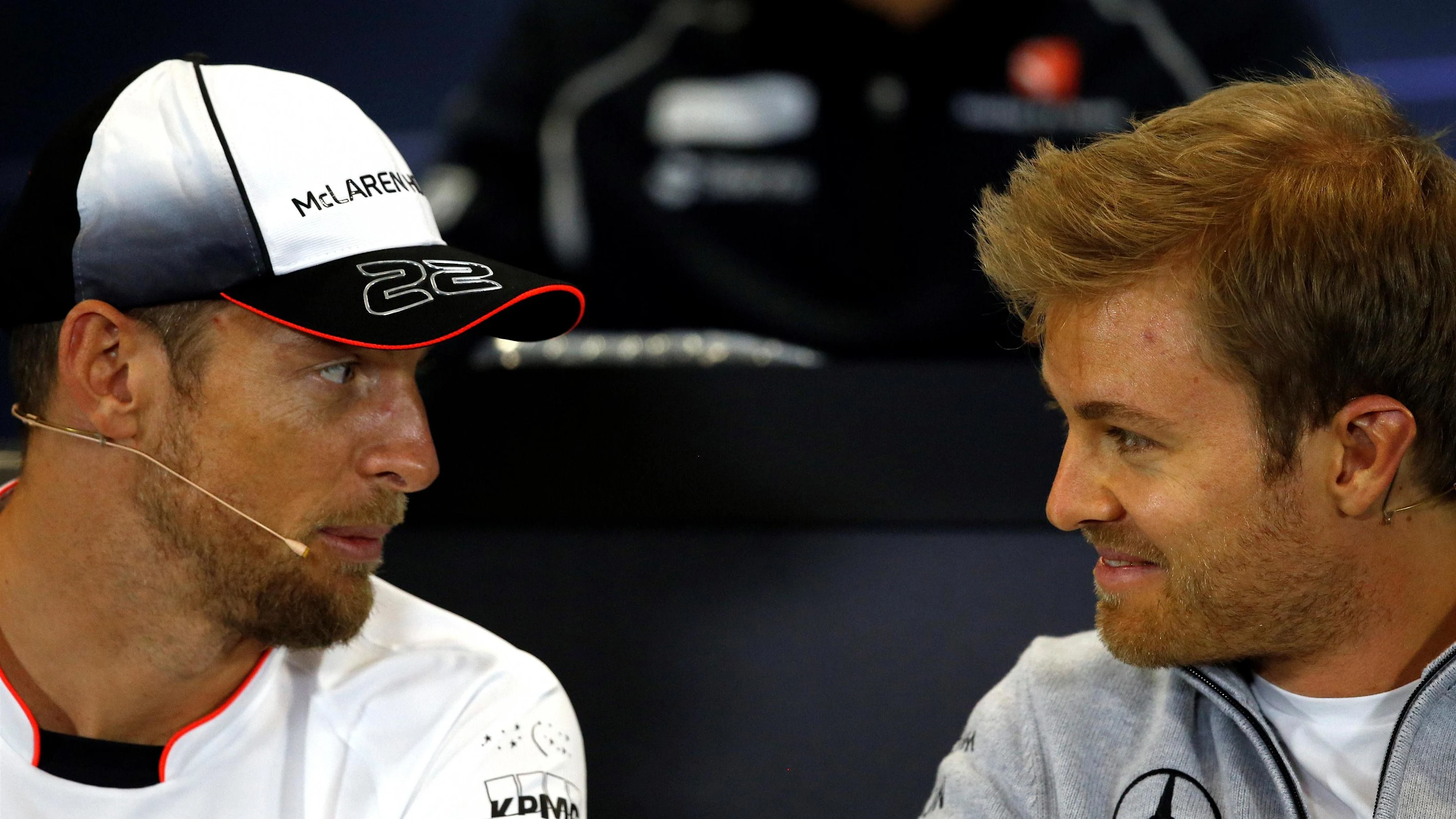 Jenson Button (GBR) McLaren and Nico Rosberg (GER) Mercedes AMG F1 in the Press Conference at