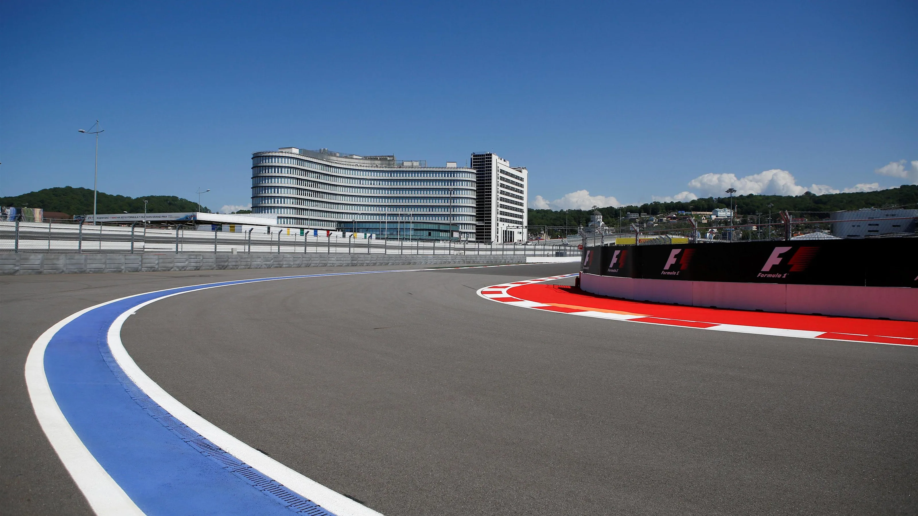 Track view at Formula One World Championship, Rd4, Russian Grand Prix, Preparations, Sochi