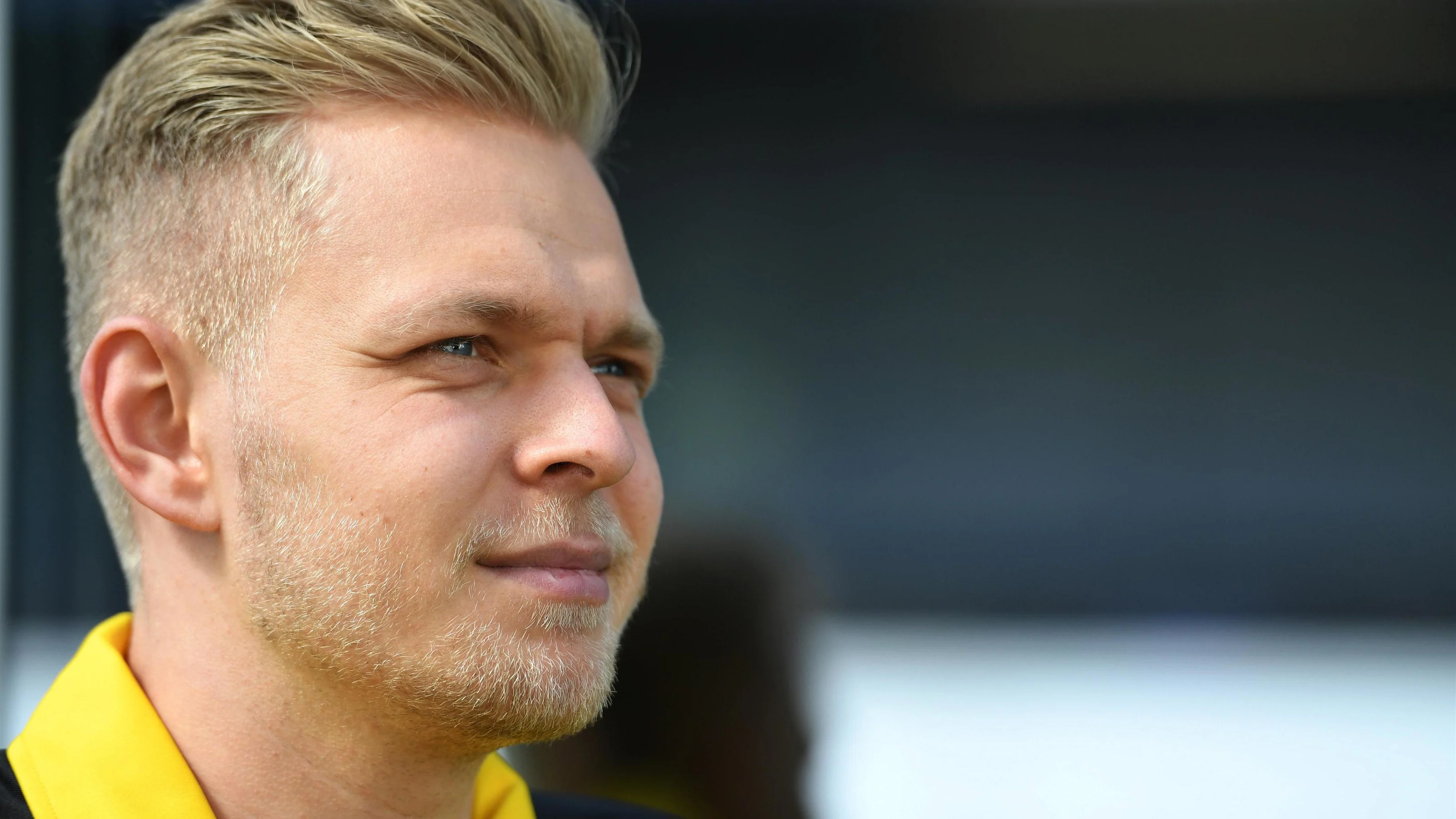 Kevin Magnussen (DEN) Renault Sport F1 Team at Formula One World Championship, Rd4, Russian Grand