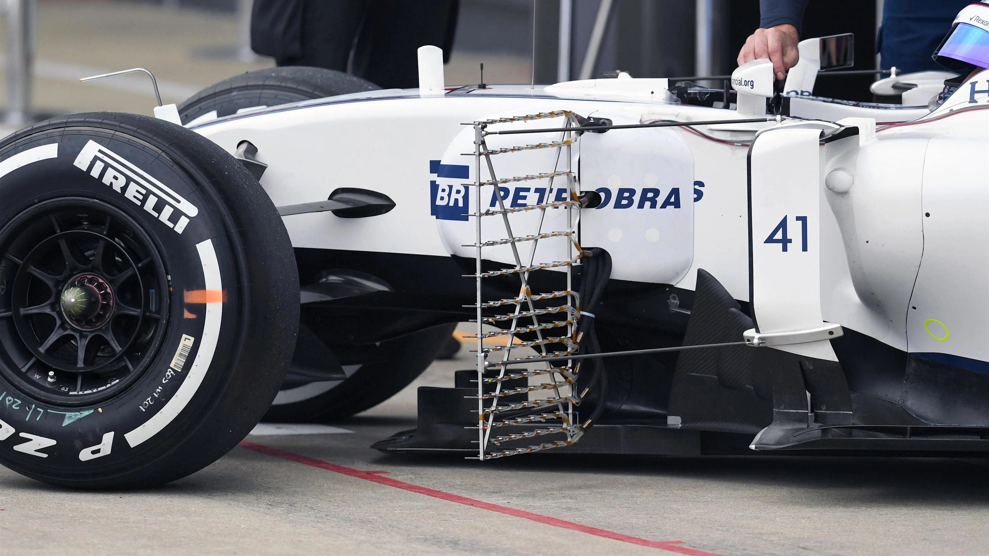 Alex Lynn (GBR) Williams FW38 with aero senors at Formula One Testing, Day One, Silverstone,